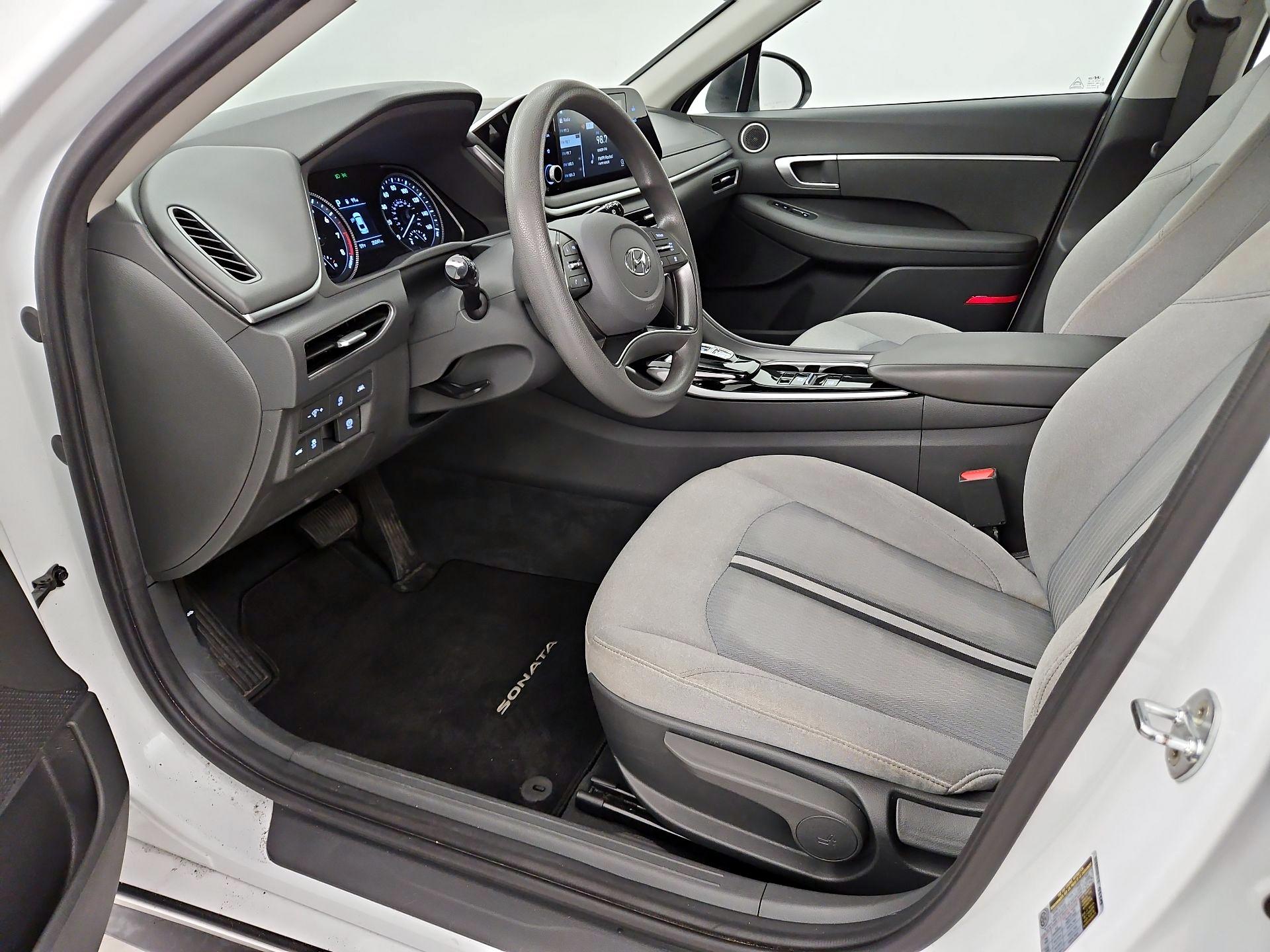 Thumbnail: 2022 Hyundai Sonata - 11