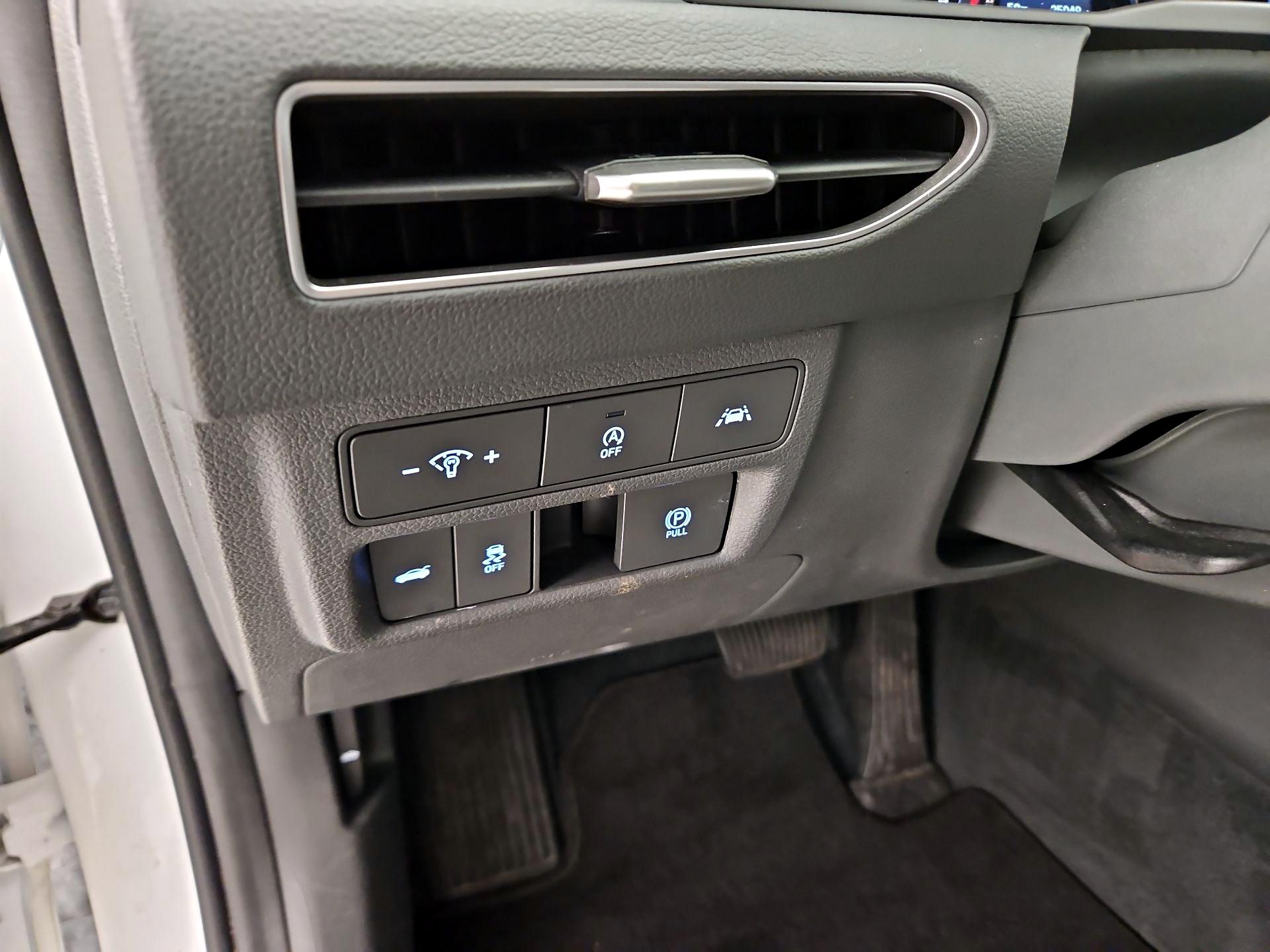 Thumbnail: 2022 Hyundai Sonata - 13