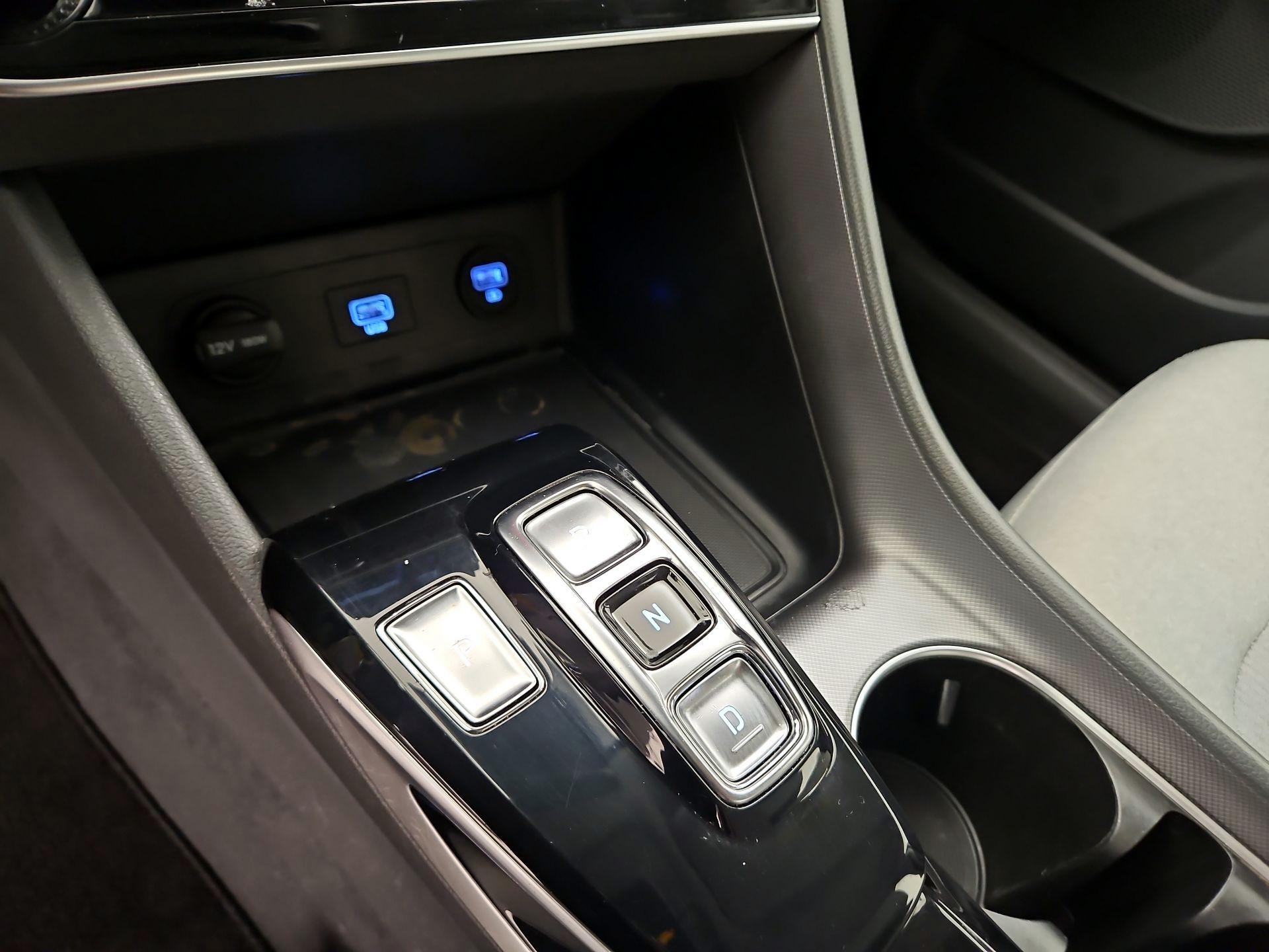 Thumbnail: 2022 Hyundai Sonata - 17