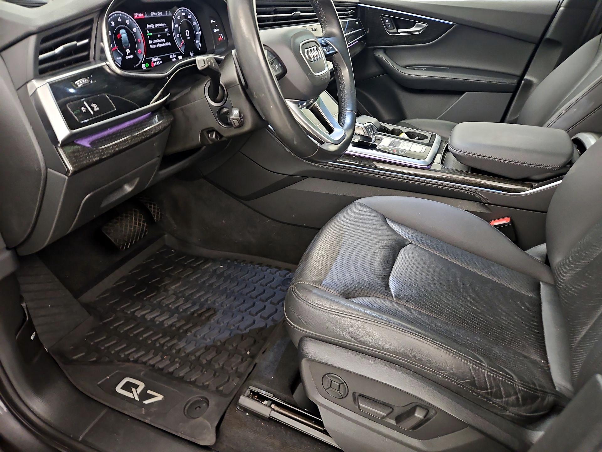 Thumbnail: 2021 Audi Q7 - 11