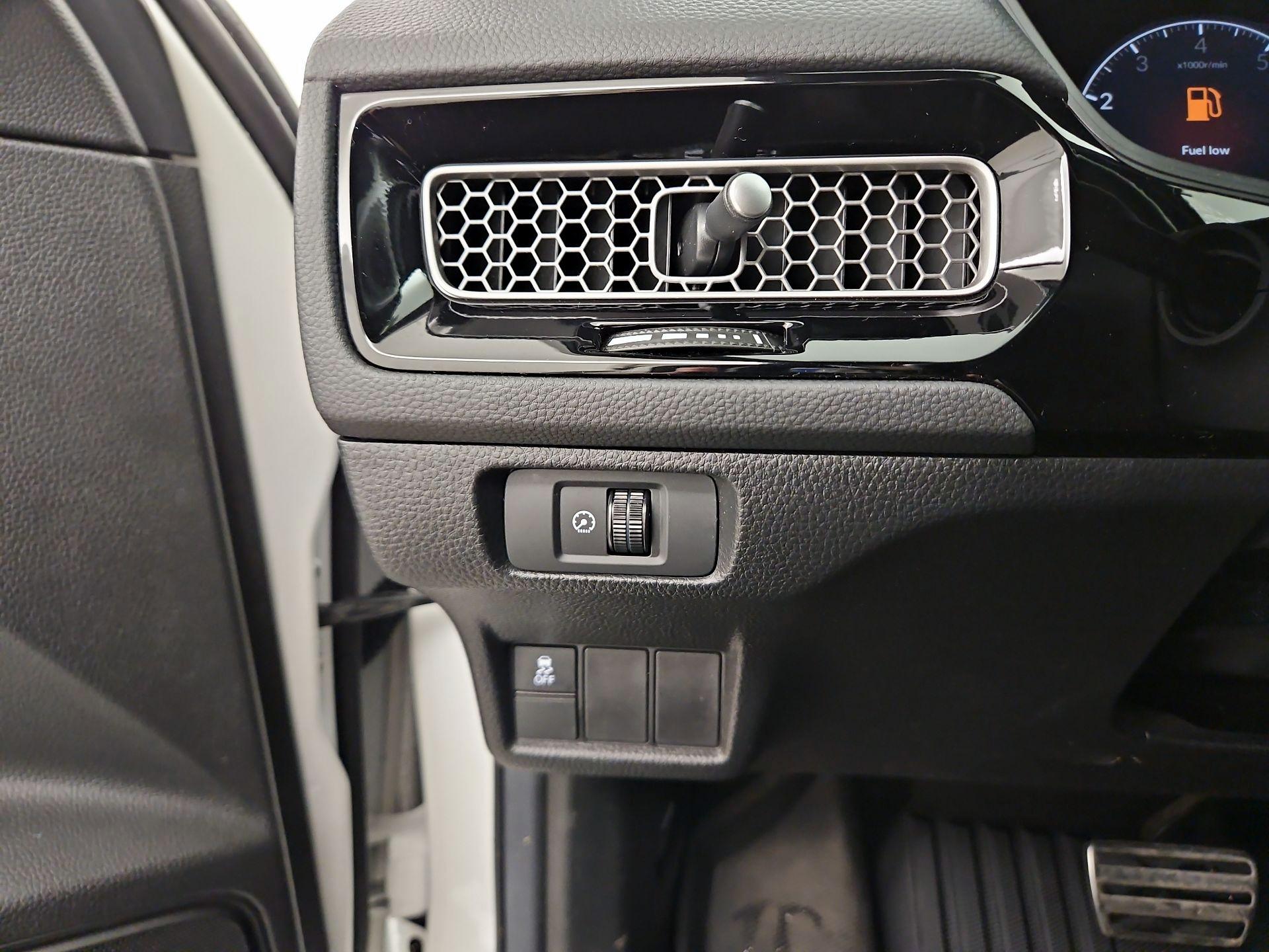 Thumbnail: 2025 Honda Civic - 13