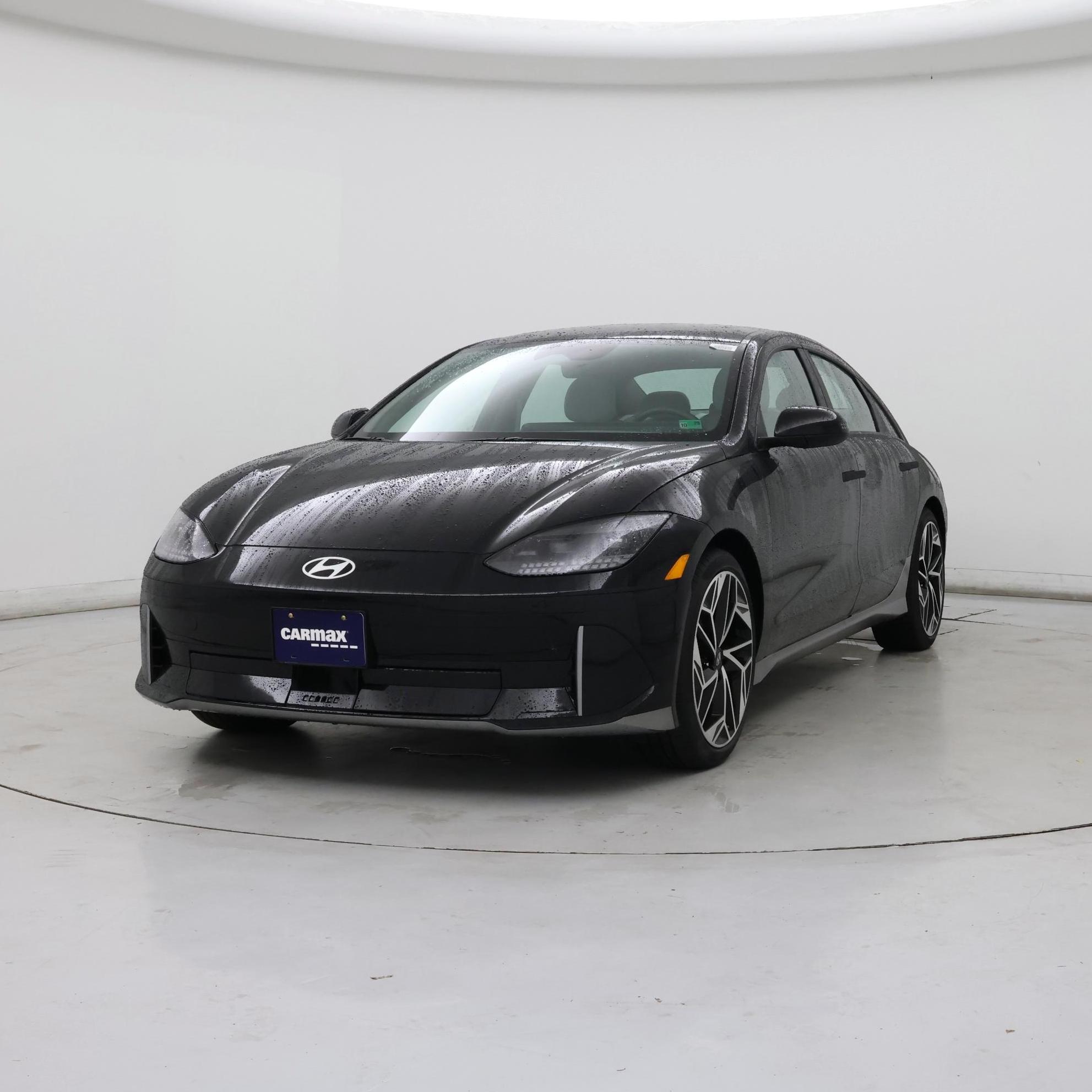 Thumbnail: 2023 Hyundai Ioniq 6 - 4