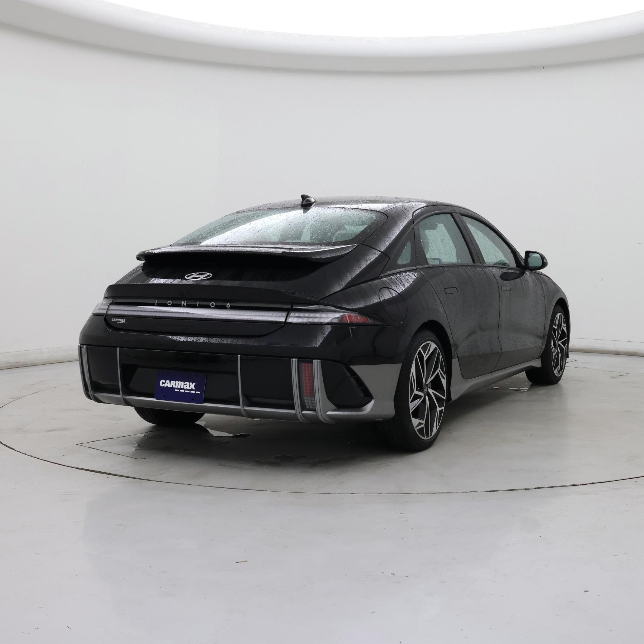 Thumbnail: 2023 Hyundai Ioniq 6 - 8