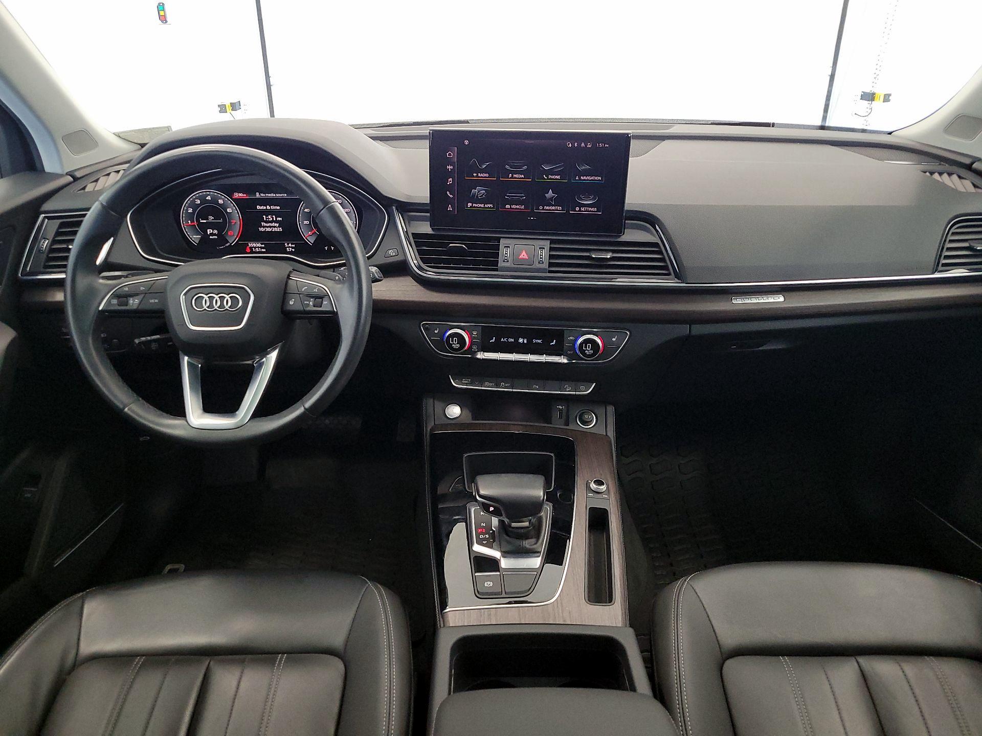 Thumbnail: 2022 Audi Q5 - 9