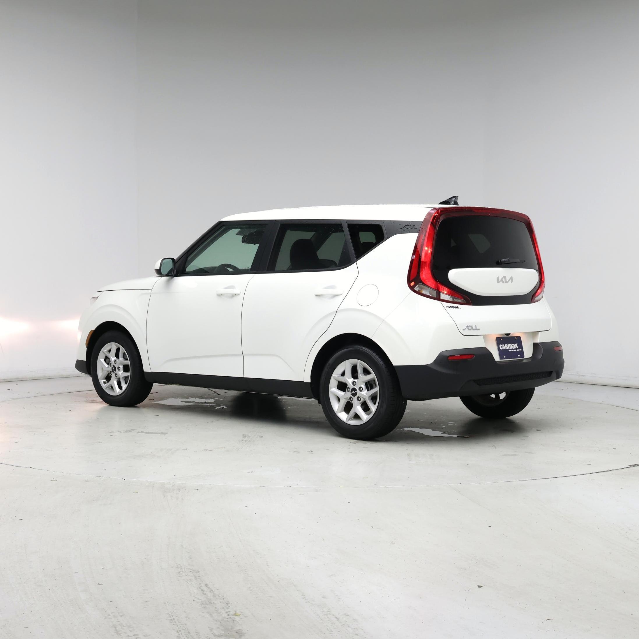 Thumbnail: 2022 Kia Soul - 2