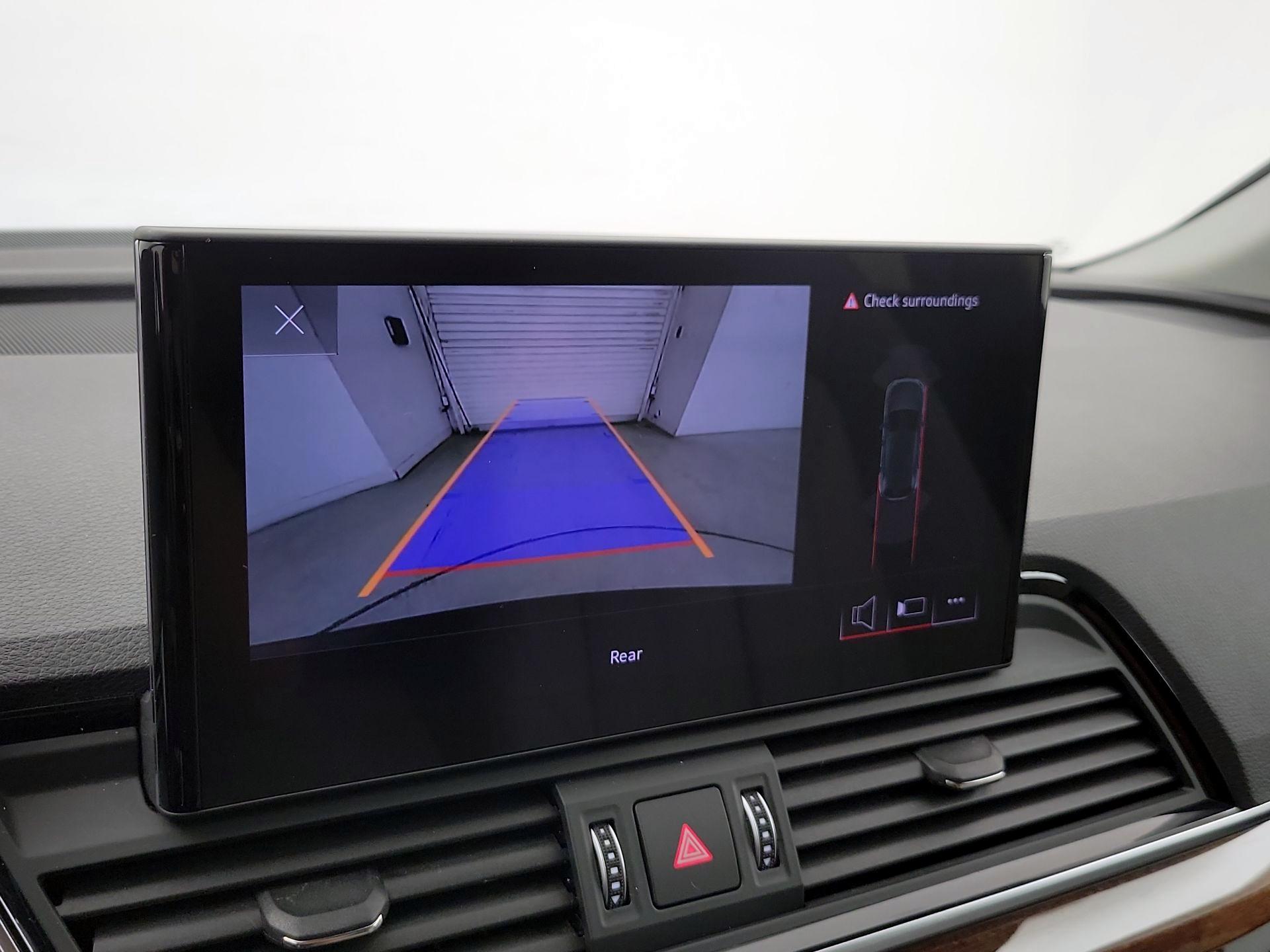 Thumbnail: 2022 Audi Q5 - 14