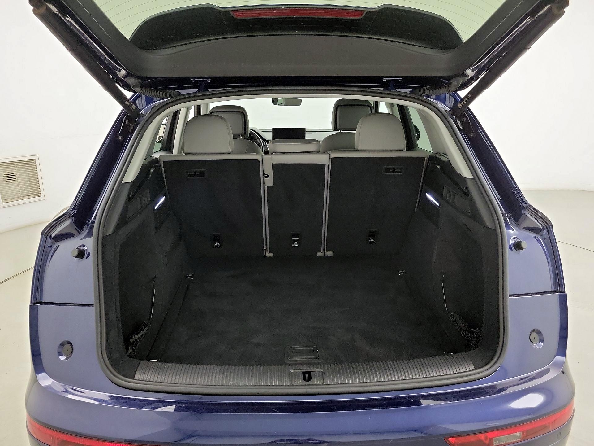 Thumbnail: 2022 Audi Q5 - 20