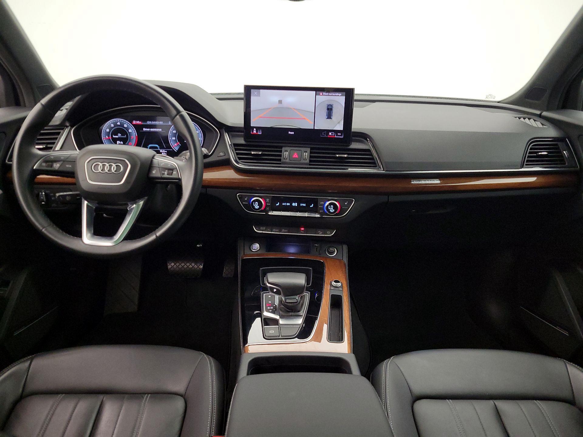 Thumbnail: 2022 Audi Q5 - 9