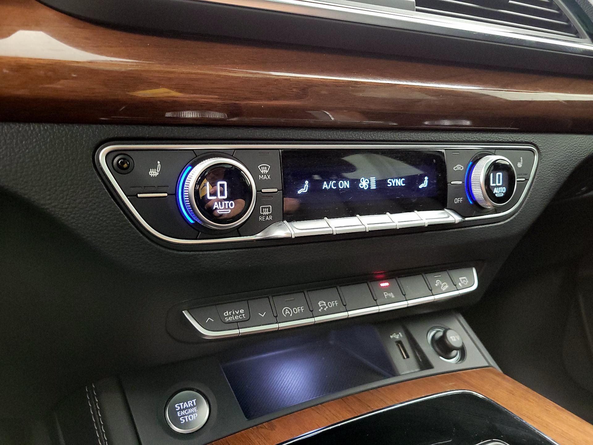 Thumbnail: 2022 Audi Q5 - 16