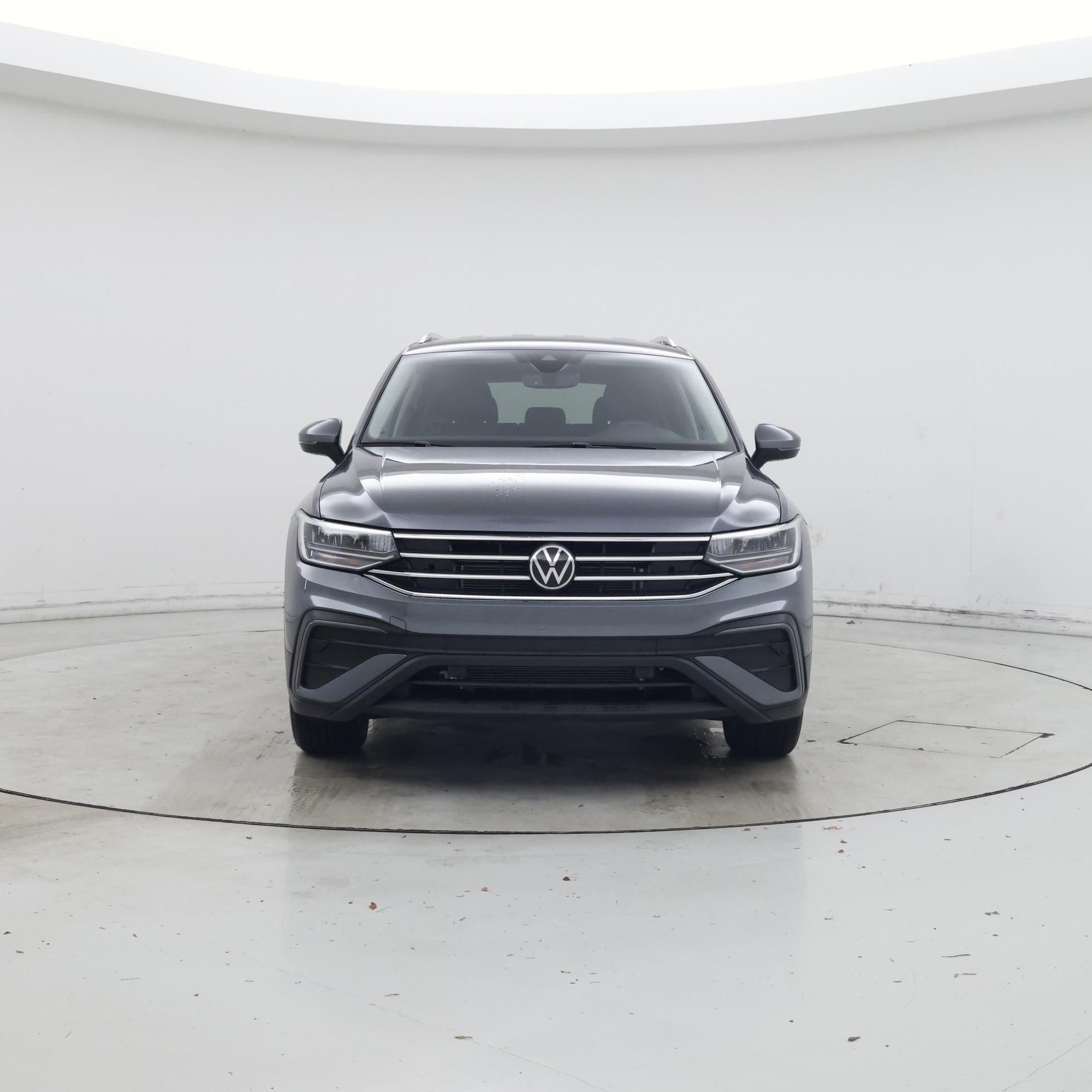 Thumbnail: 2022 Volkswagen Tiguan - 5