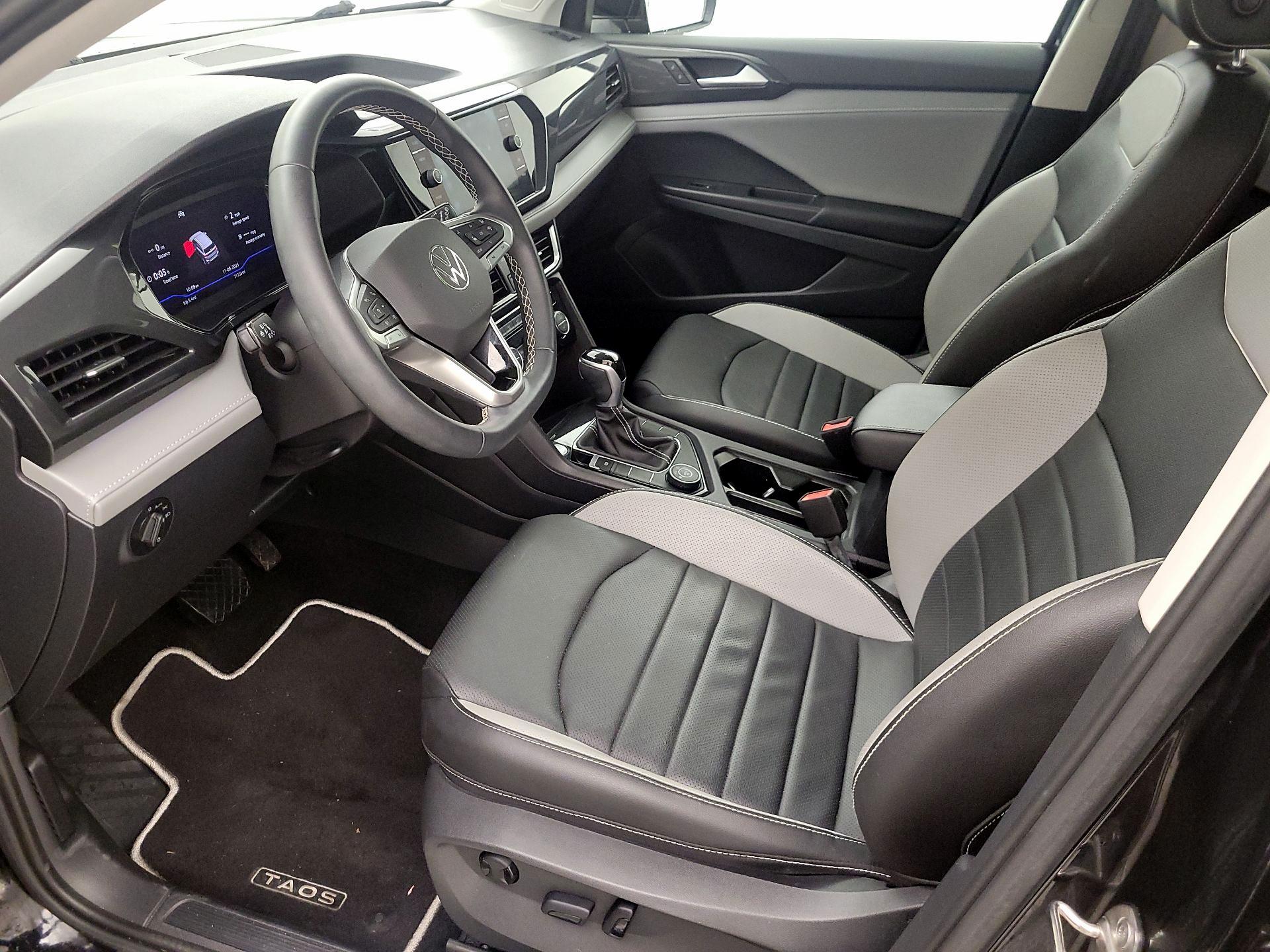 Thumbnail: 2023 Volkswagen Taos - 11