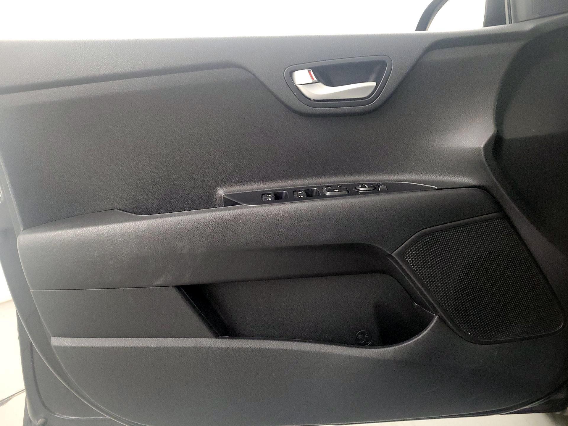 Thumbnail: 2021 Kia Rio5 - 12