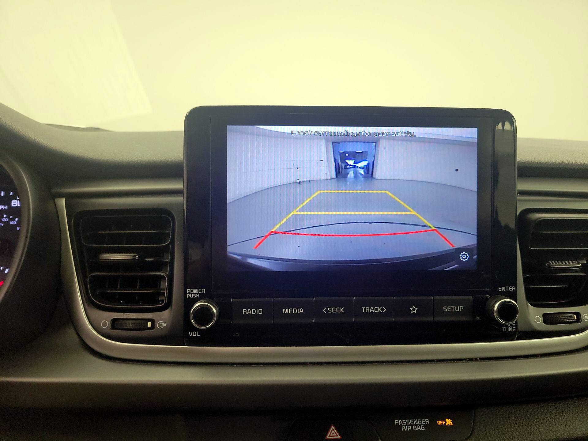 Thumbnail: 2021 Kia Rio5 - 14