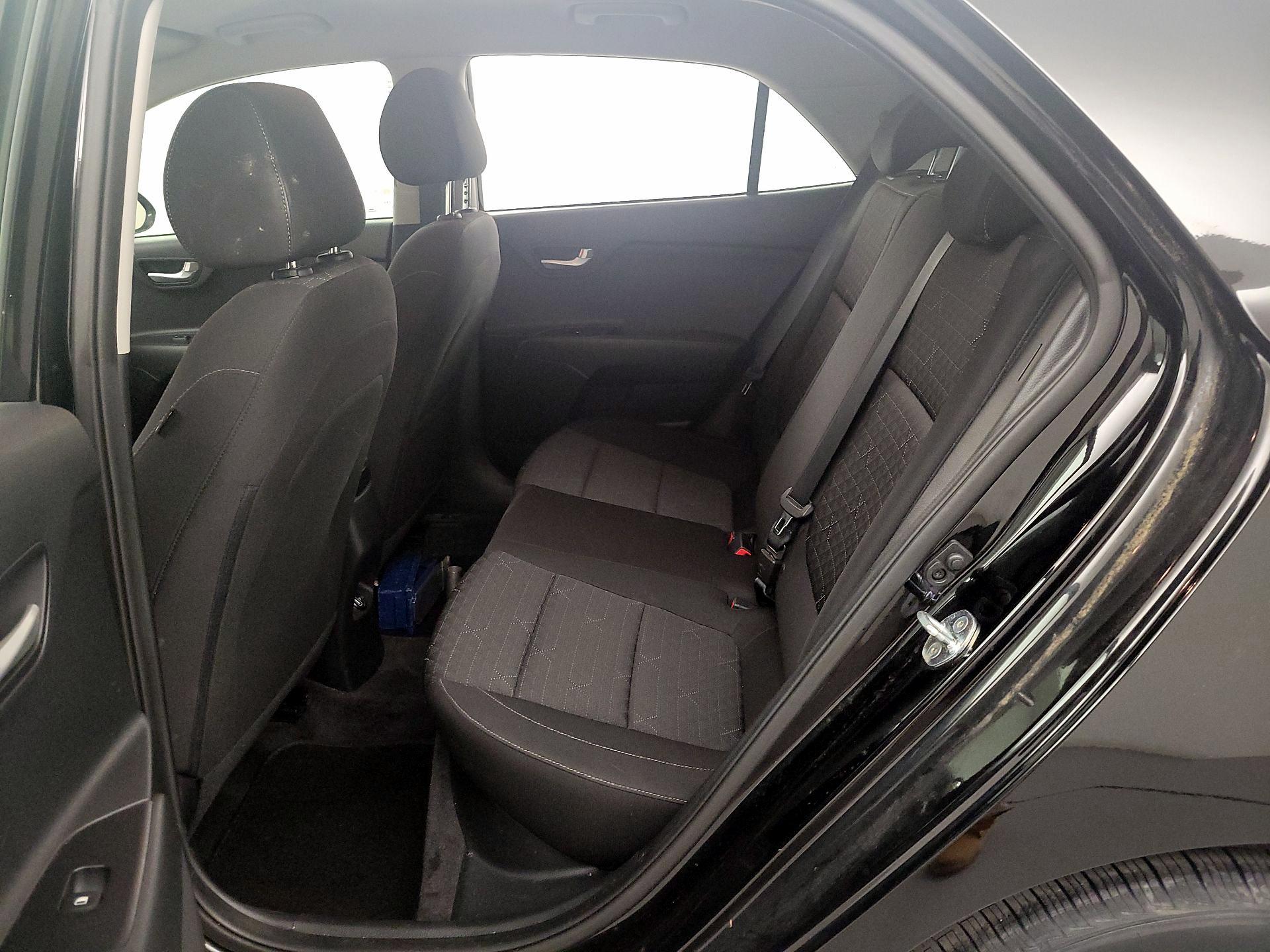 Thumbnail: 2021 Kia Rio5 - 19