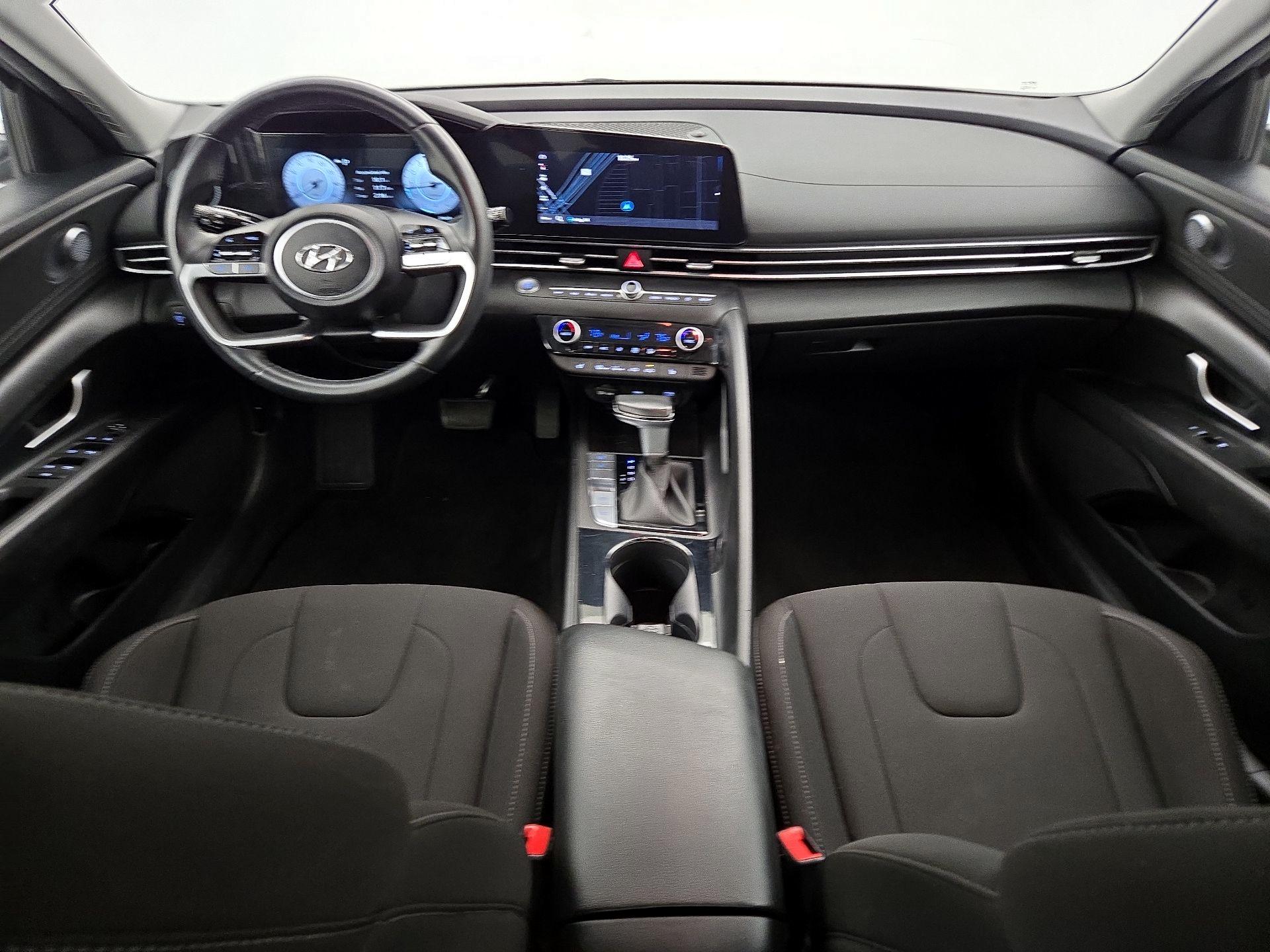 Thumbnail: 2023 Hyundai Elantra - 9