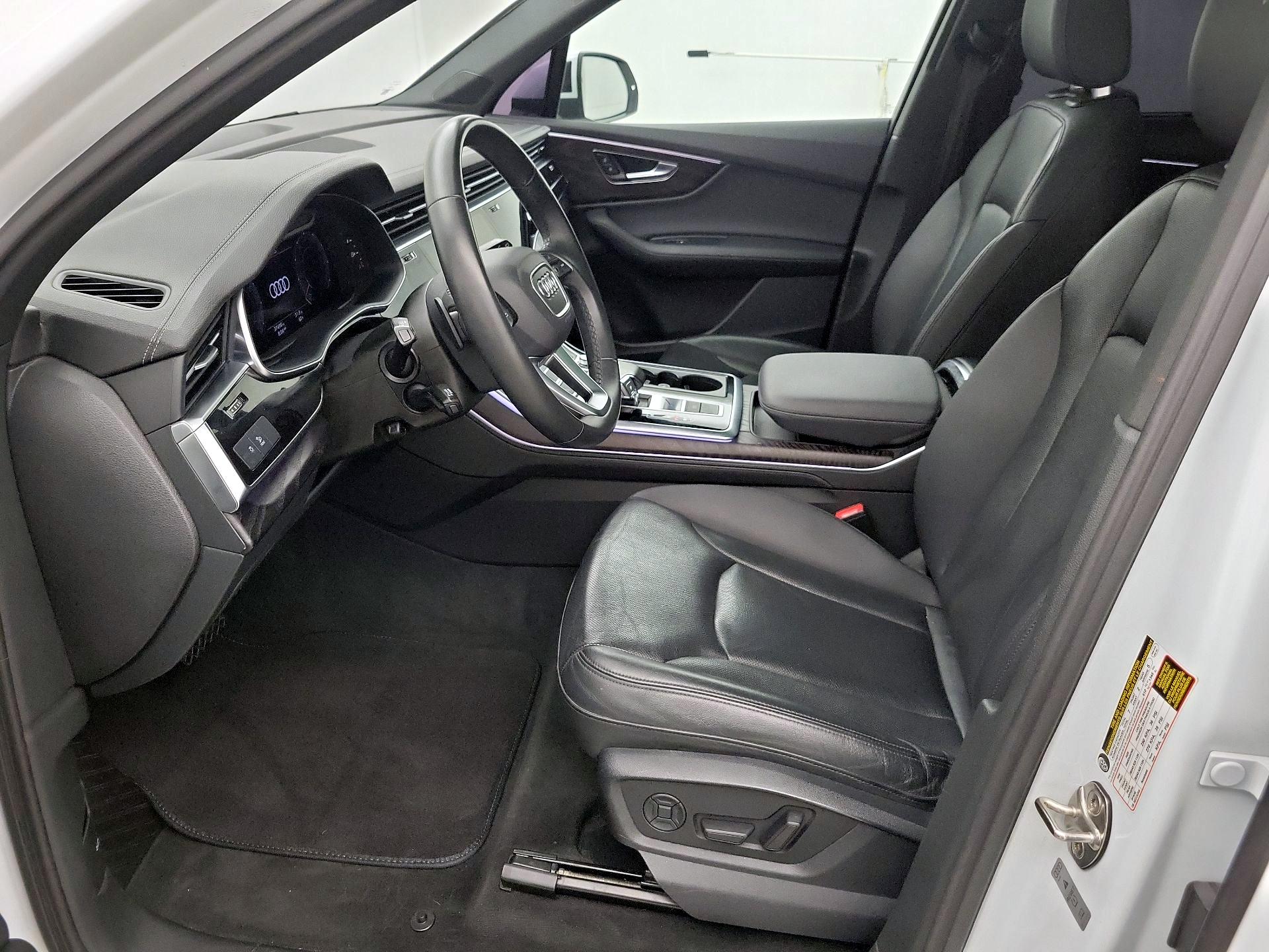 Thumbnail: 2023 Audi Q7 - 11