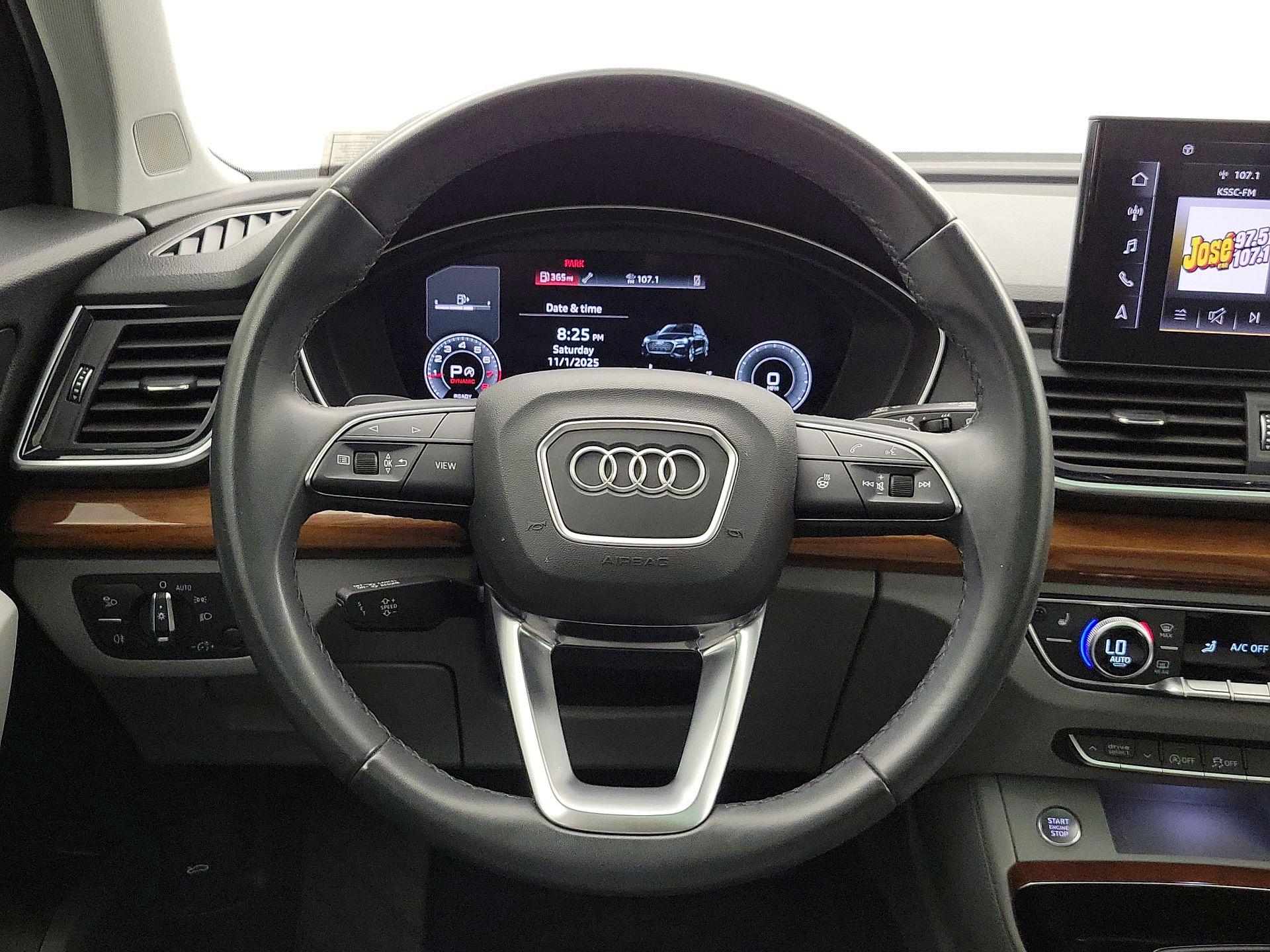 Thumbnail: 2022 Audi Q5 - 10