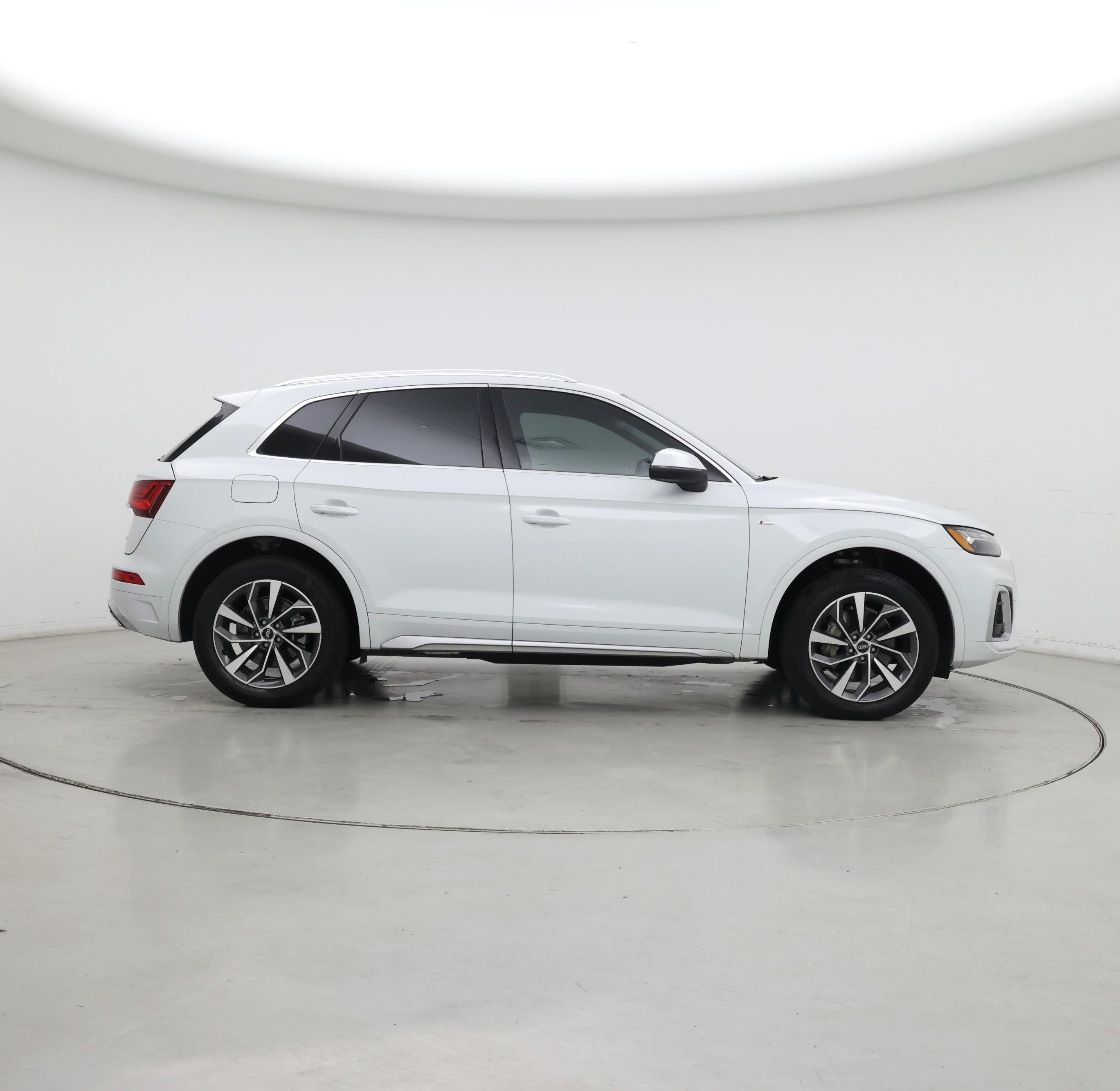 Thumbnail: 2022 Audi Q5 - 7