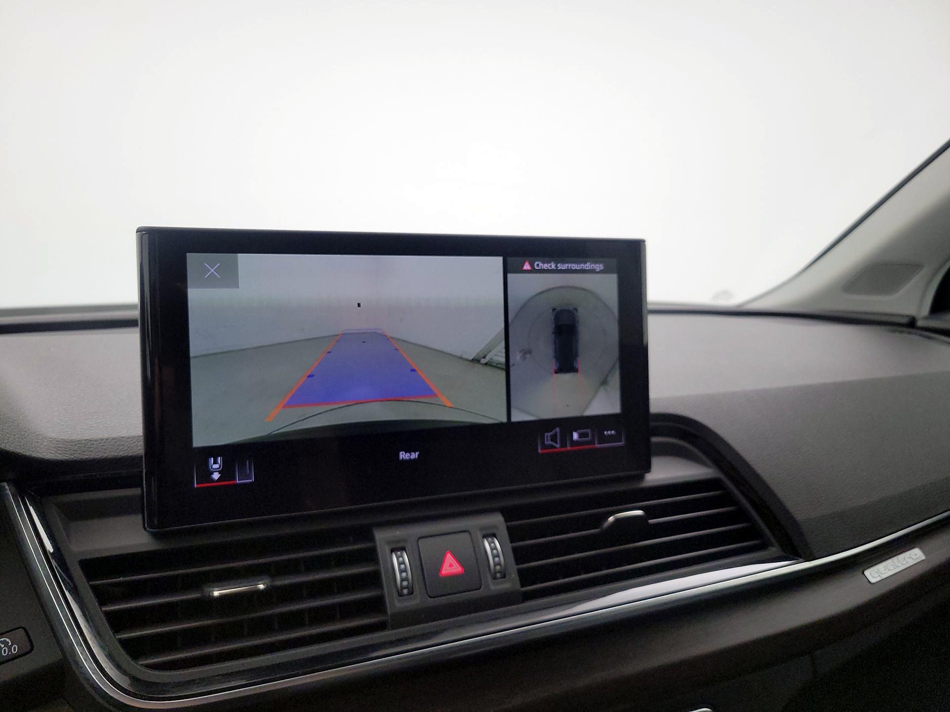 Thumbnail: 2022 Audi Q5 - 15