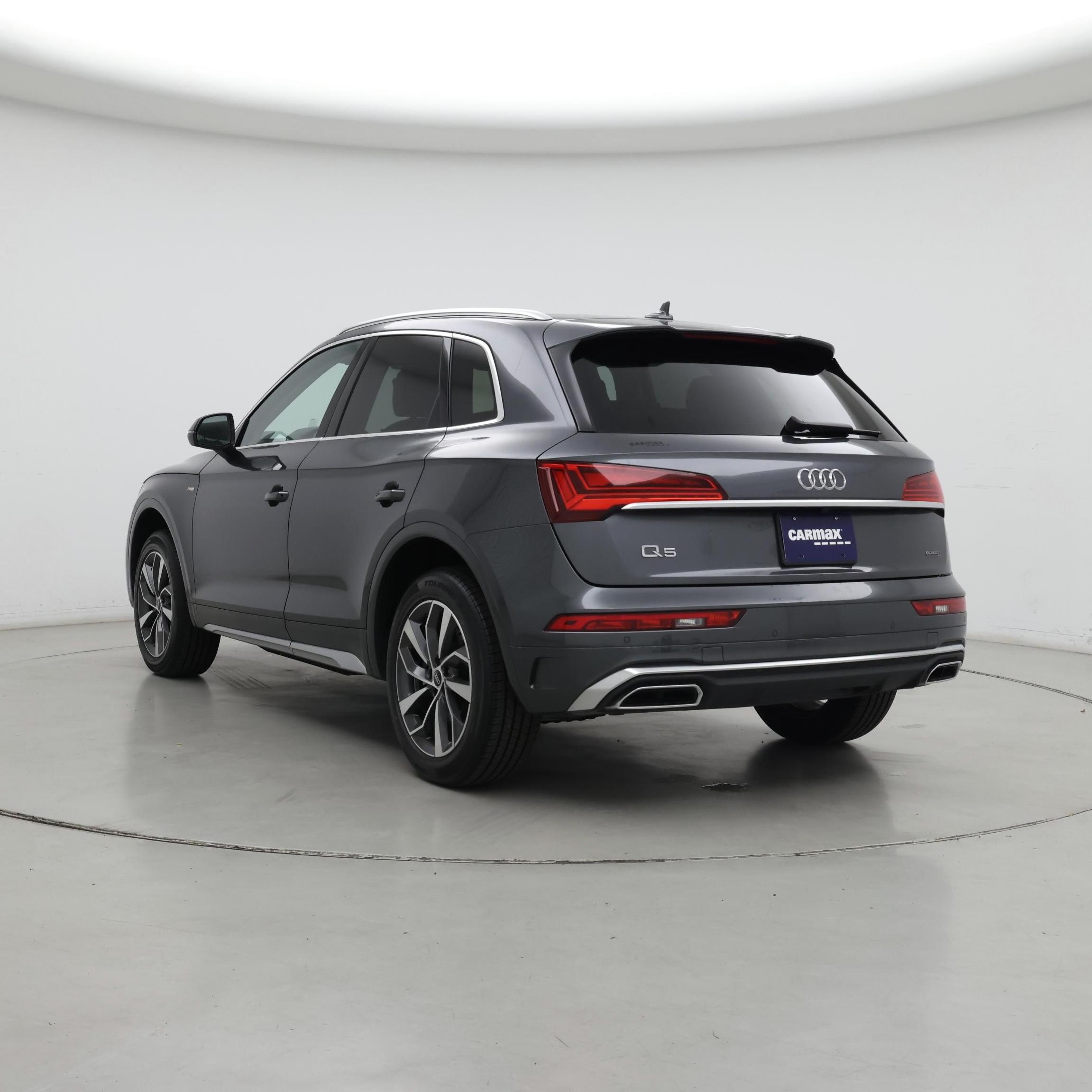 Thumbnail: 2022 Audi Q5 - 2