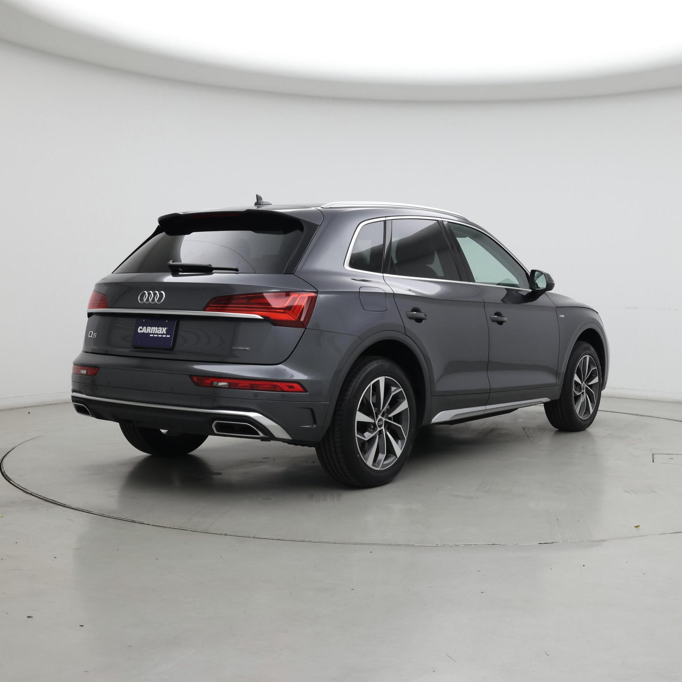 Thumbnail: 2022 Audi Q5 - 8