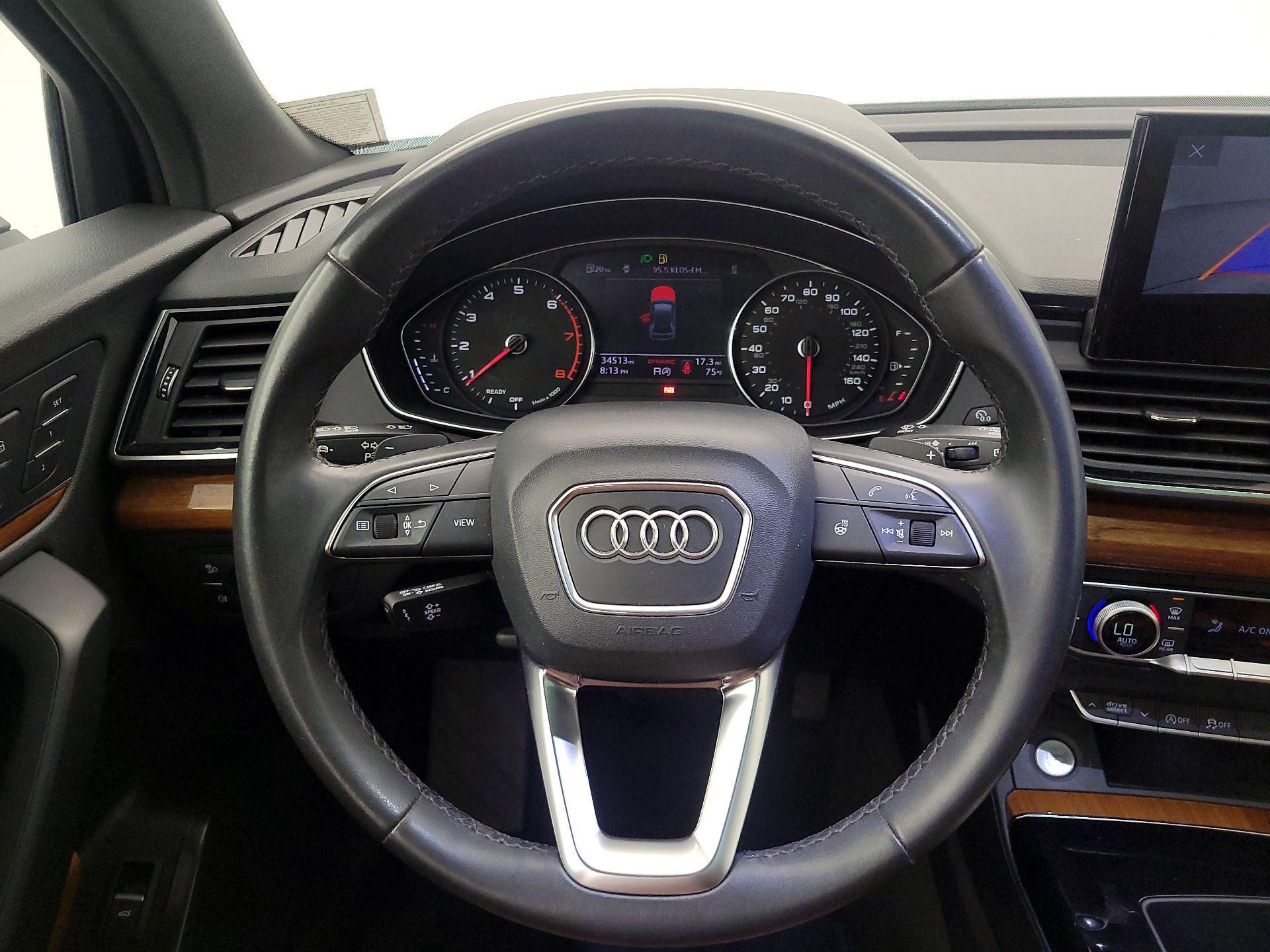 Thumbnail: 2022 Audi Q5 - 10