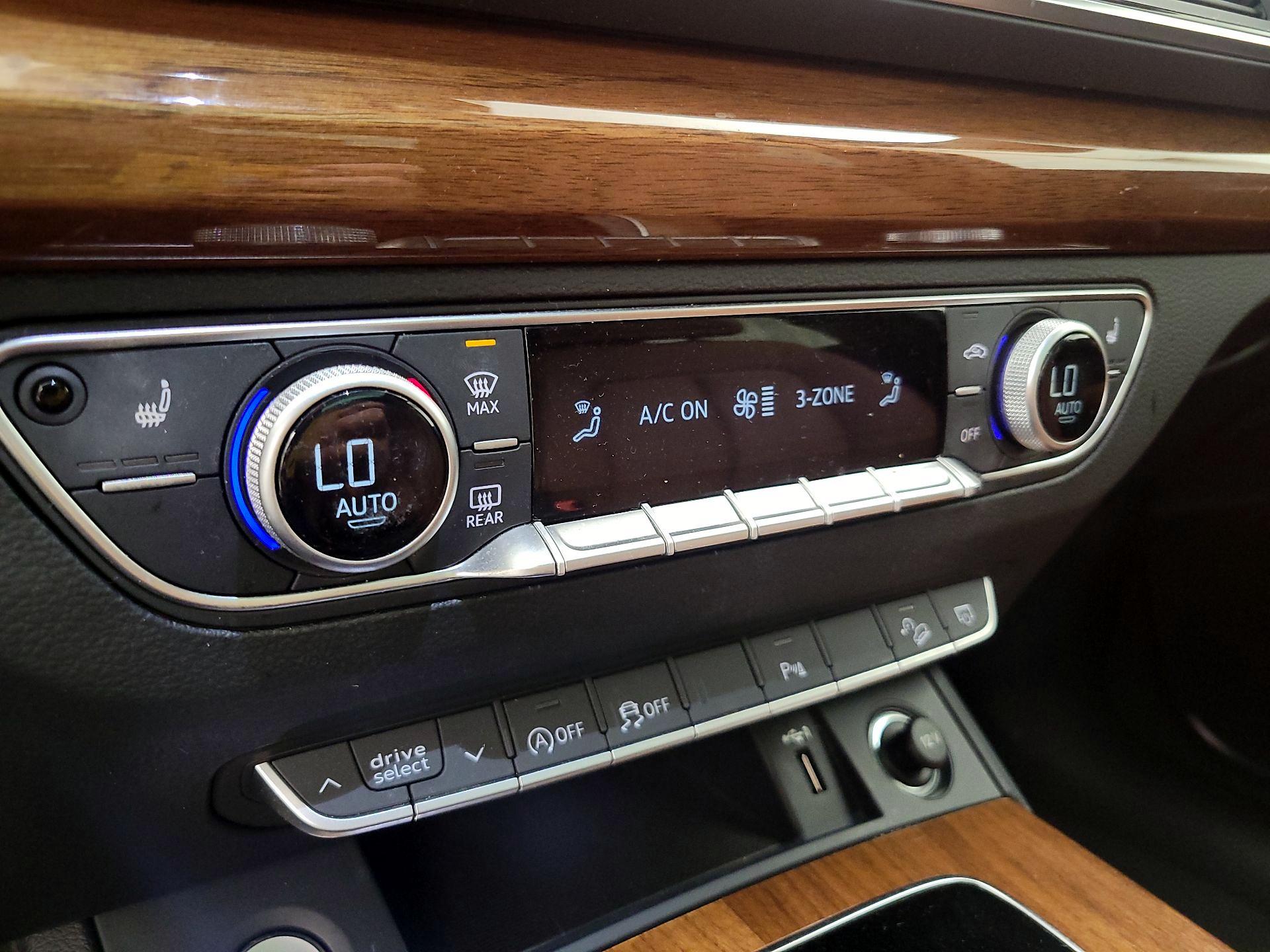 Thumbnail: 2022 Audi Q5 - 16