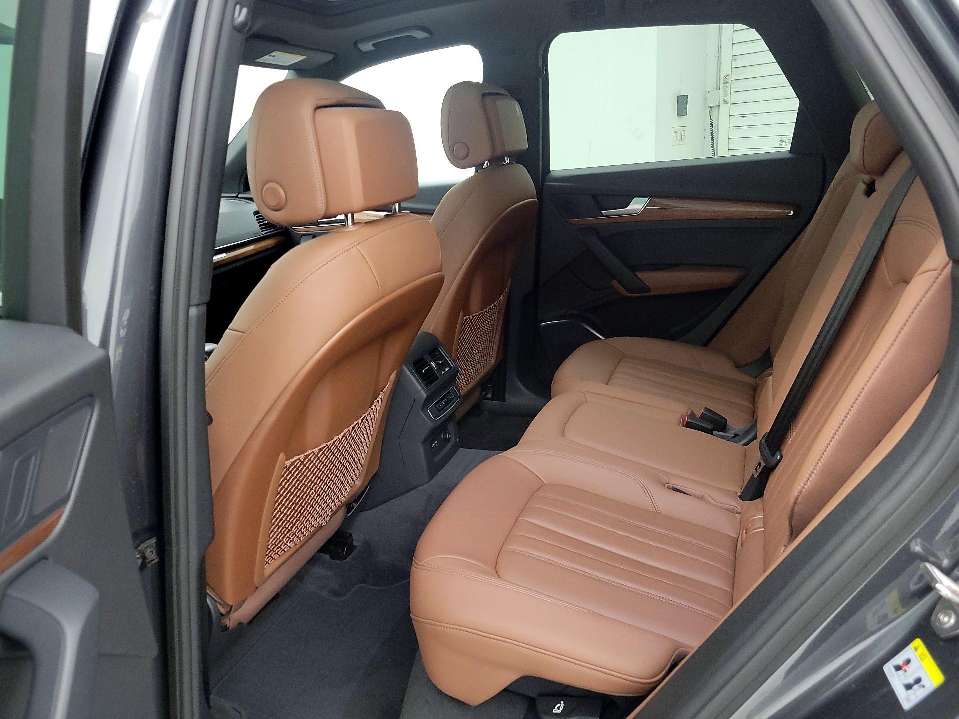 Thumbnail: 2022 Audi Q5 - 20