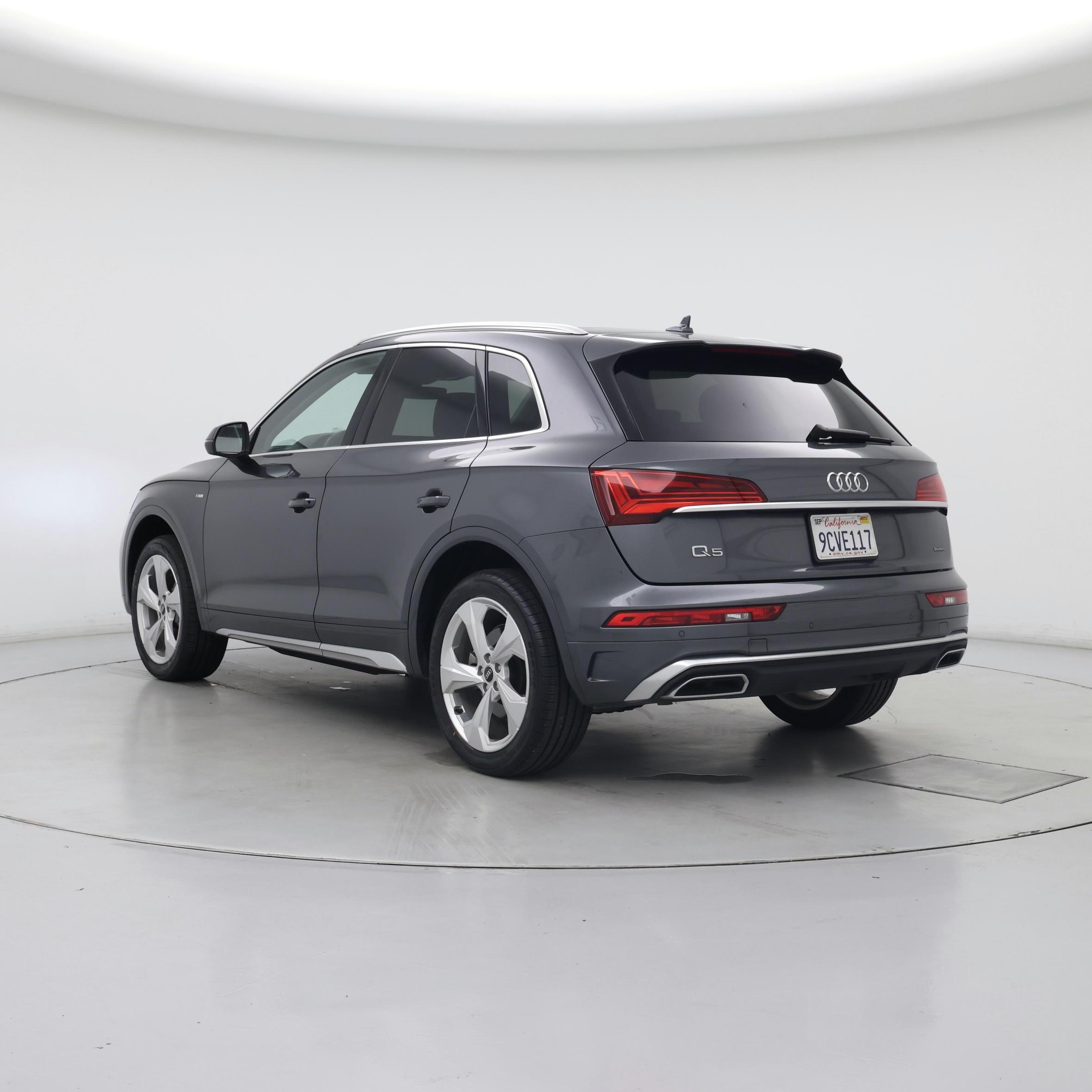 Thumbnail: 2022 Audi Q5 - 2