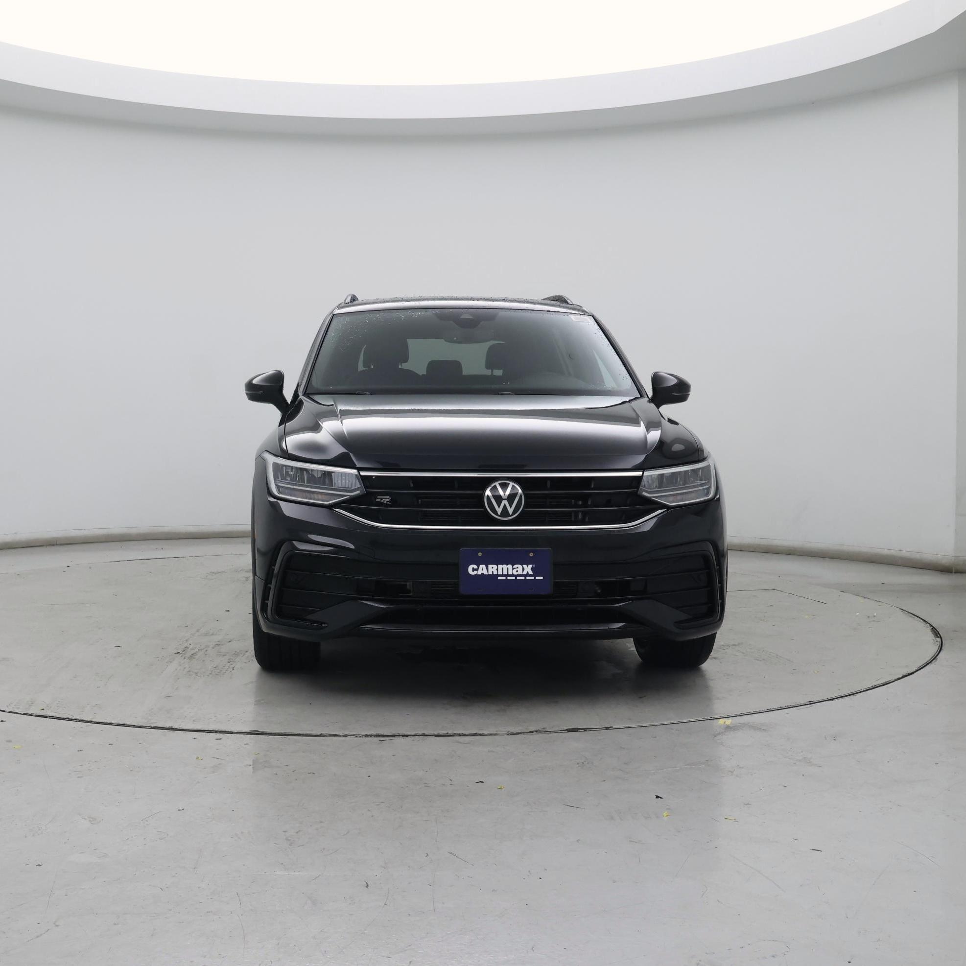 Thumbnail: 2023 Volkswagen Tiguan - 5