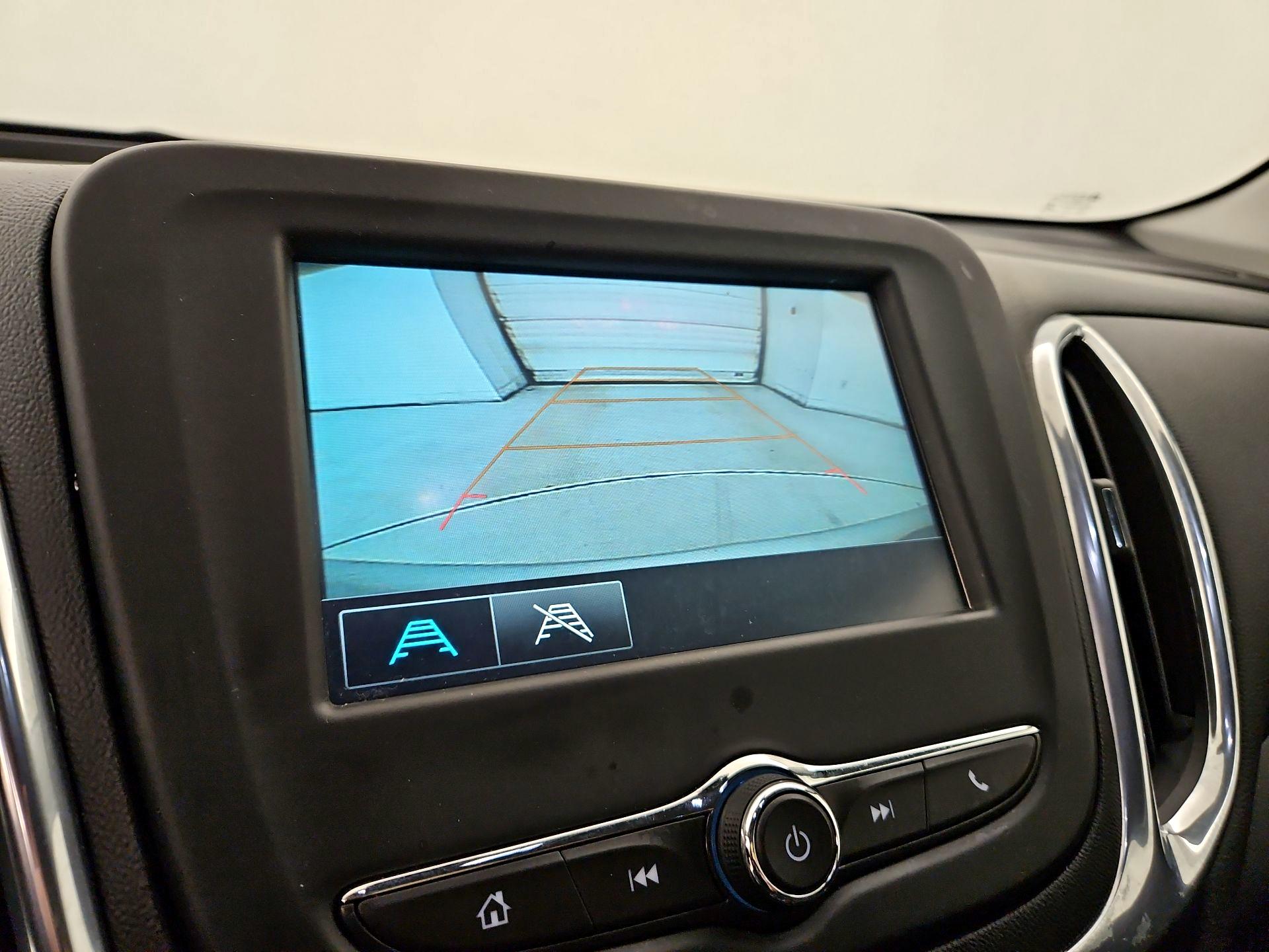 Thumbnail: 2018 Chevrolet Equinox - 14