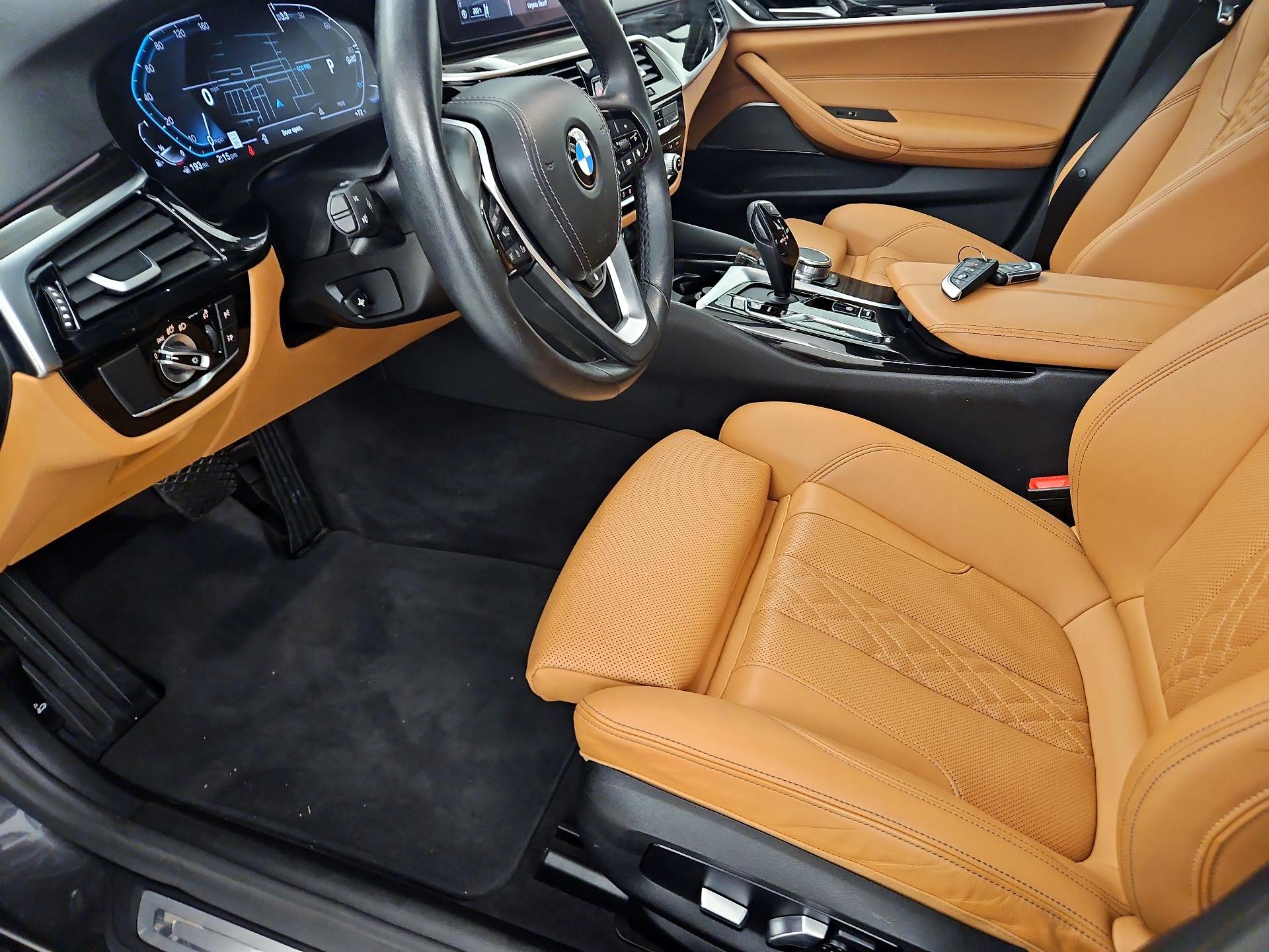 Thumbnail: 2022 BMW 5 Series - 11