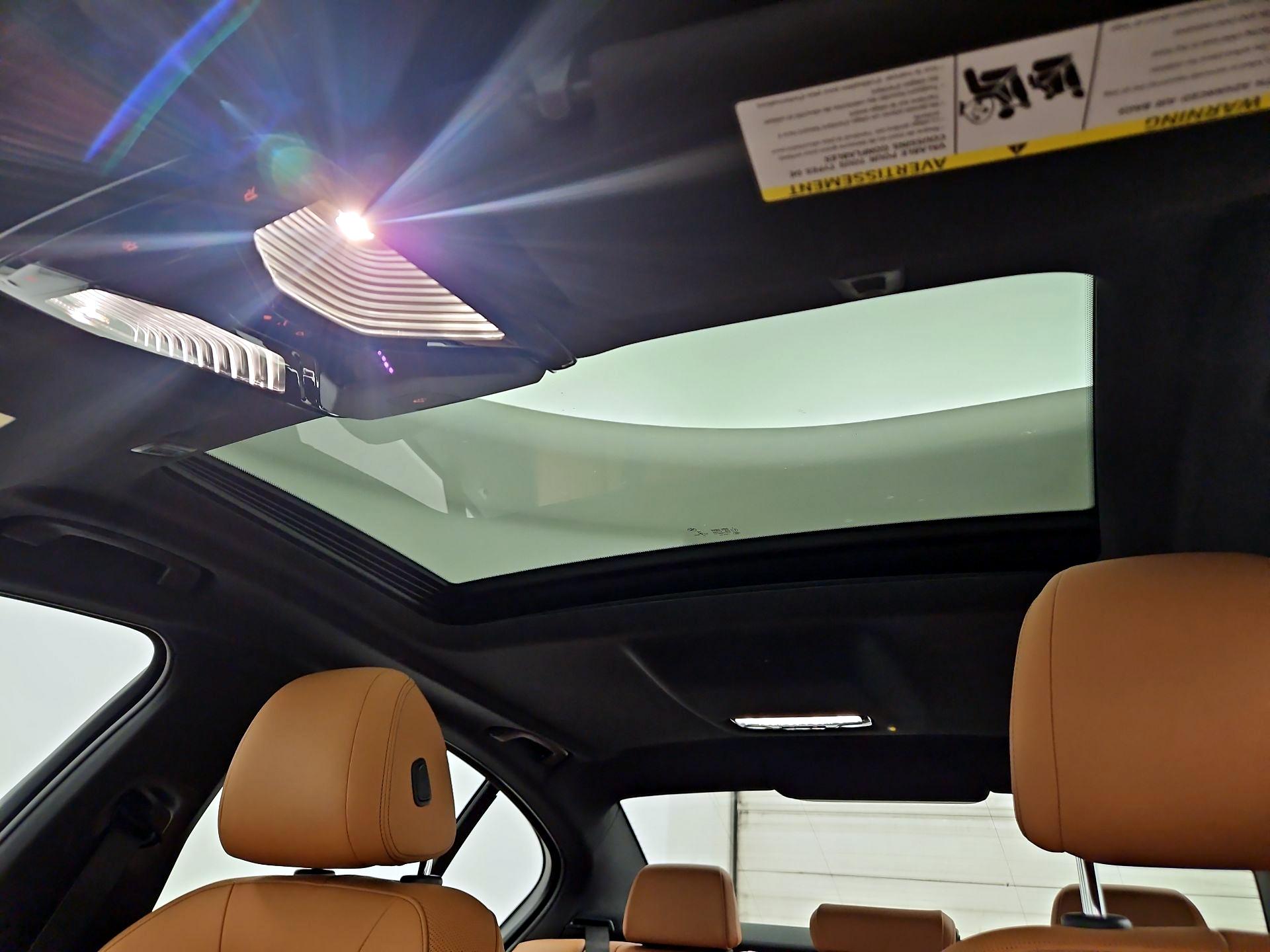 Thumbnail: 2022 BMW 5 Series - 20