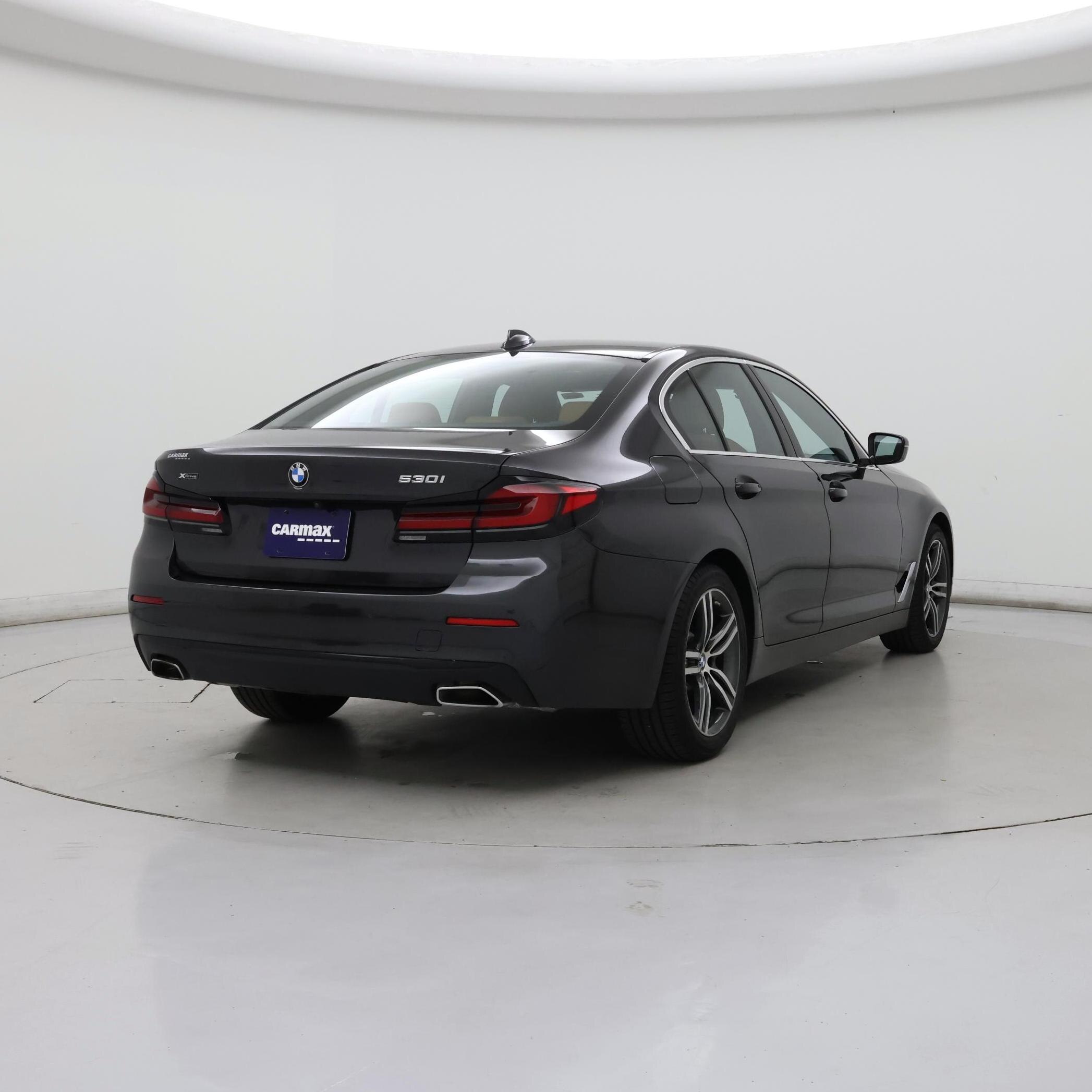 Thumbnail: 2022 BMW 5 Series - 8