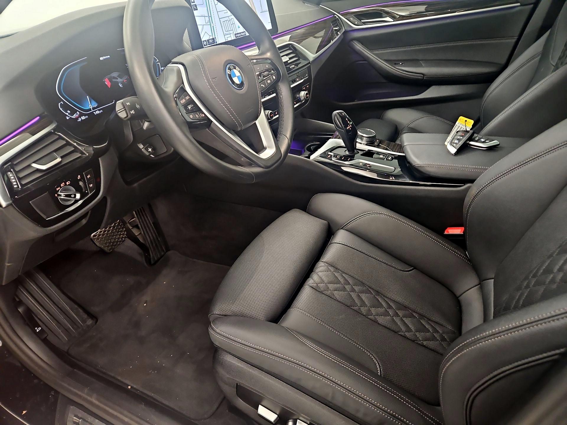 Thumbnail: 2023 BMW 5 Series - 11