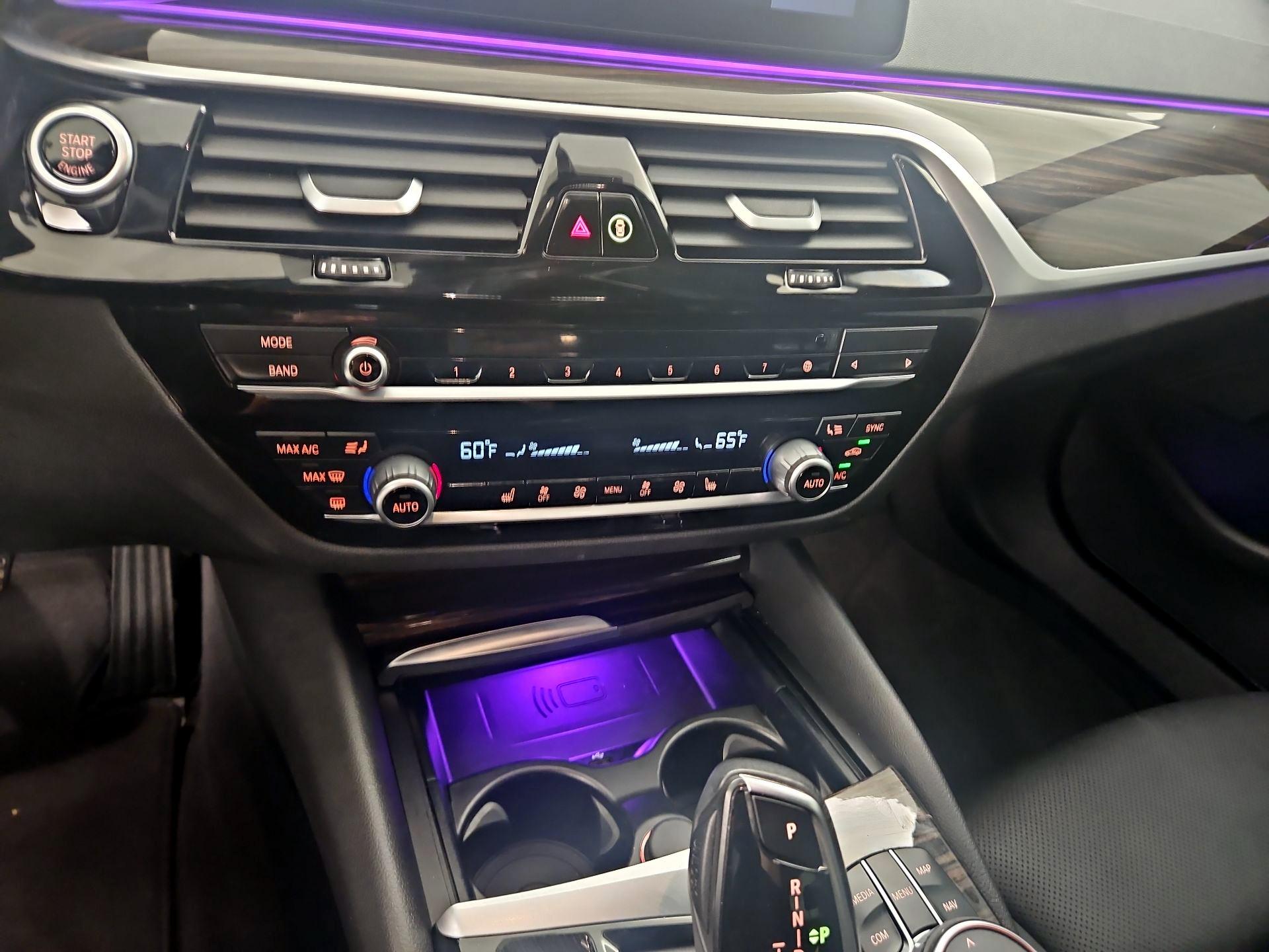 Thumbnail: 2023 BMW 5 Series - 17