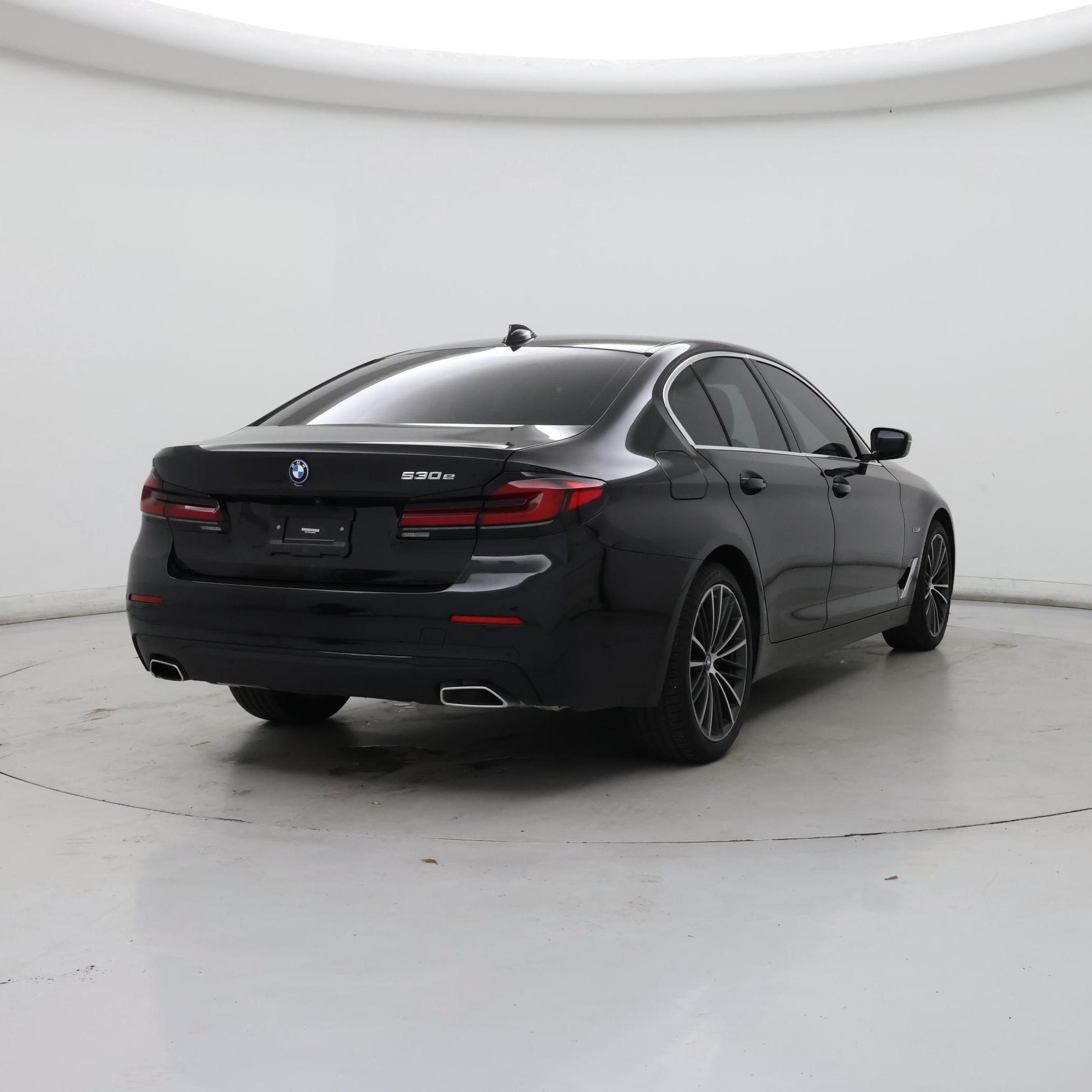 Thumbnail: 2023 BMW 5 Series - 8