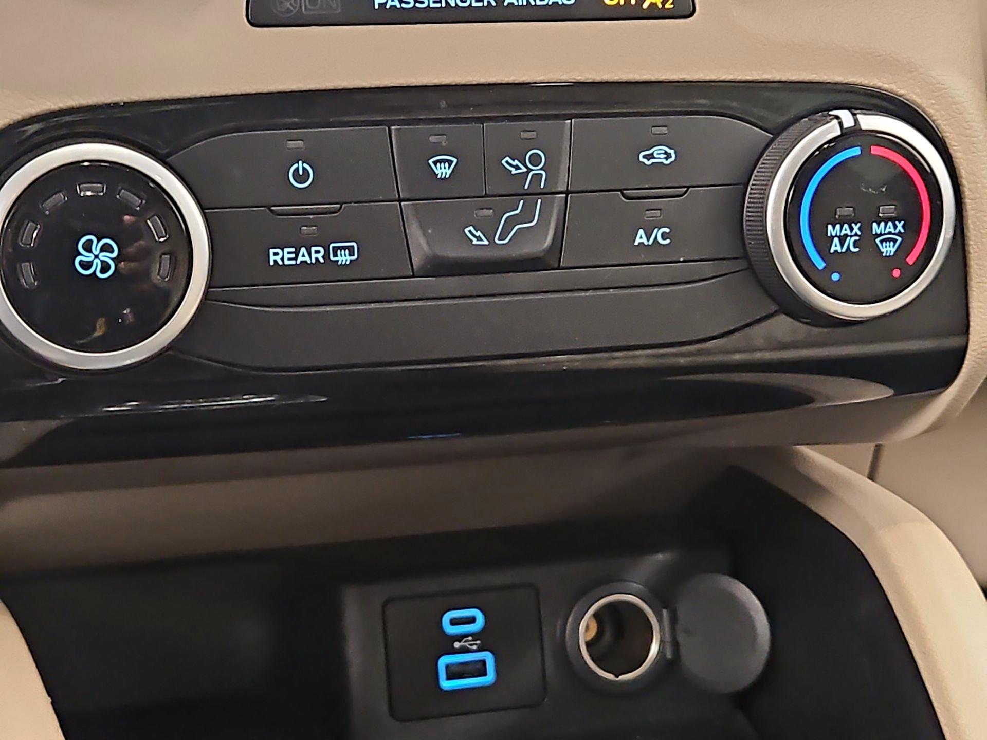 Thumbnail: 2021 Ford Escape - 16