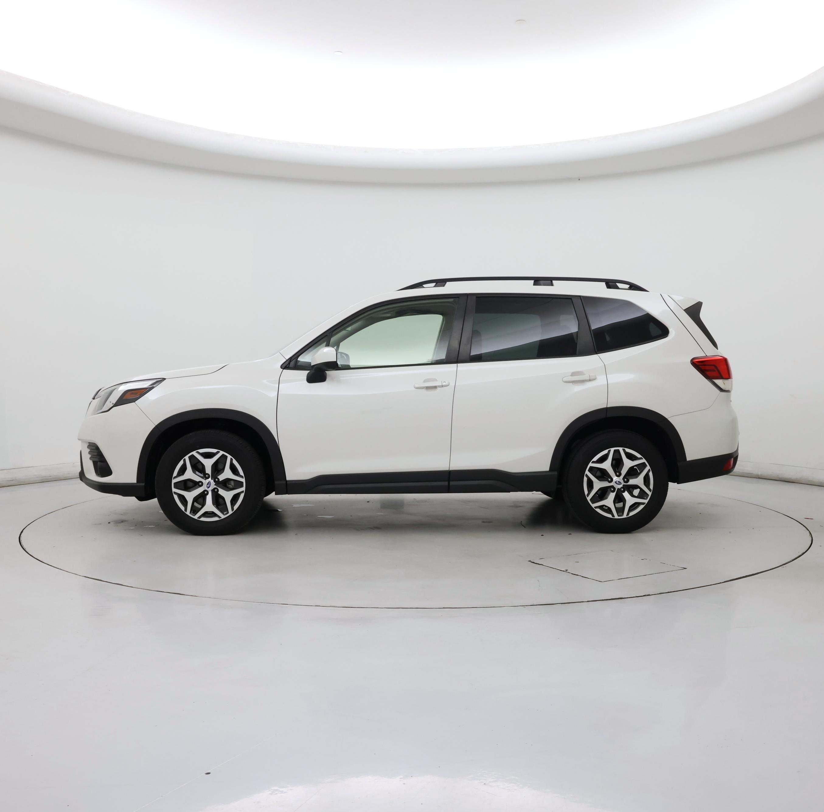 Thumbnail: 2023 Subaru Forester - 3