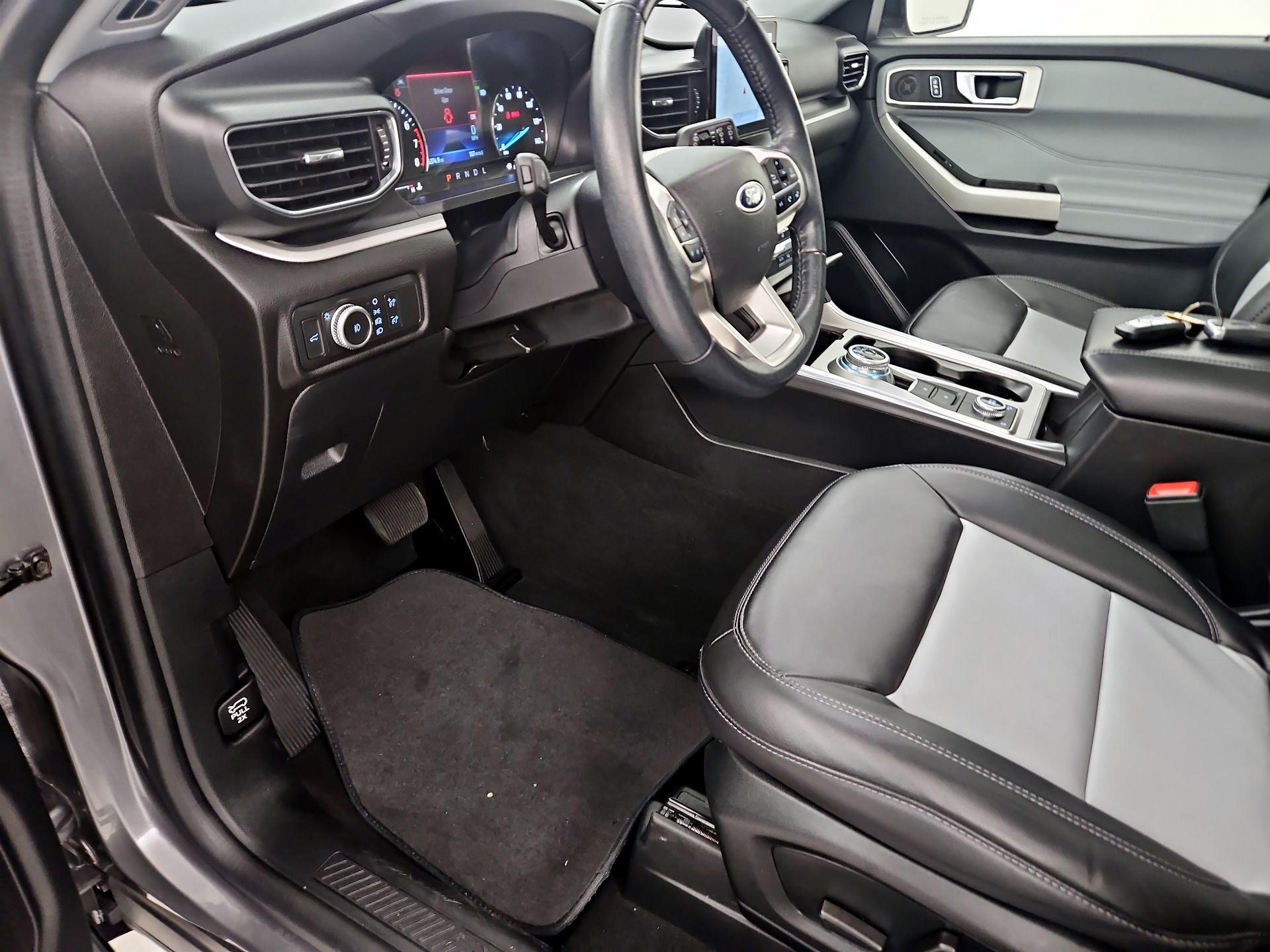 Thumbnail: 2022 Ford Explorer - 11