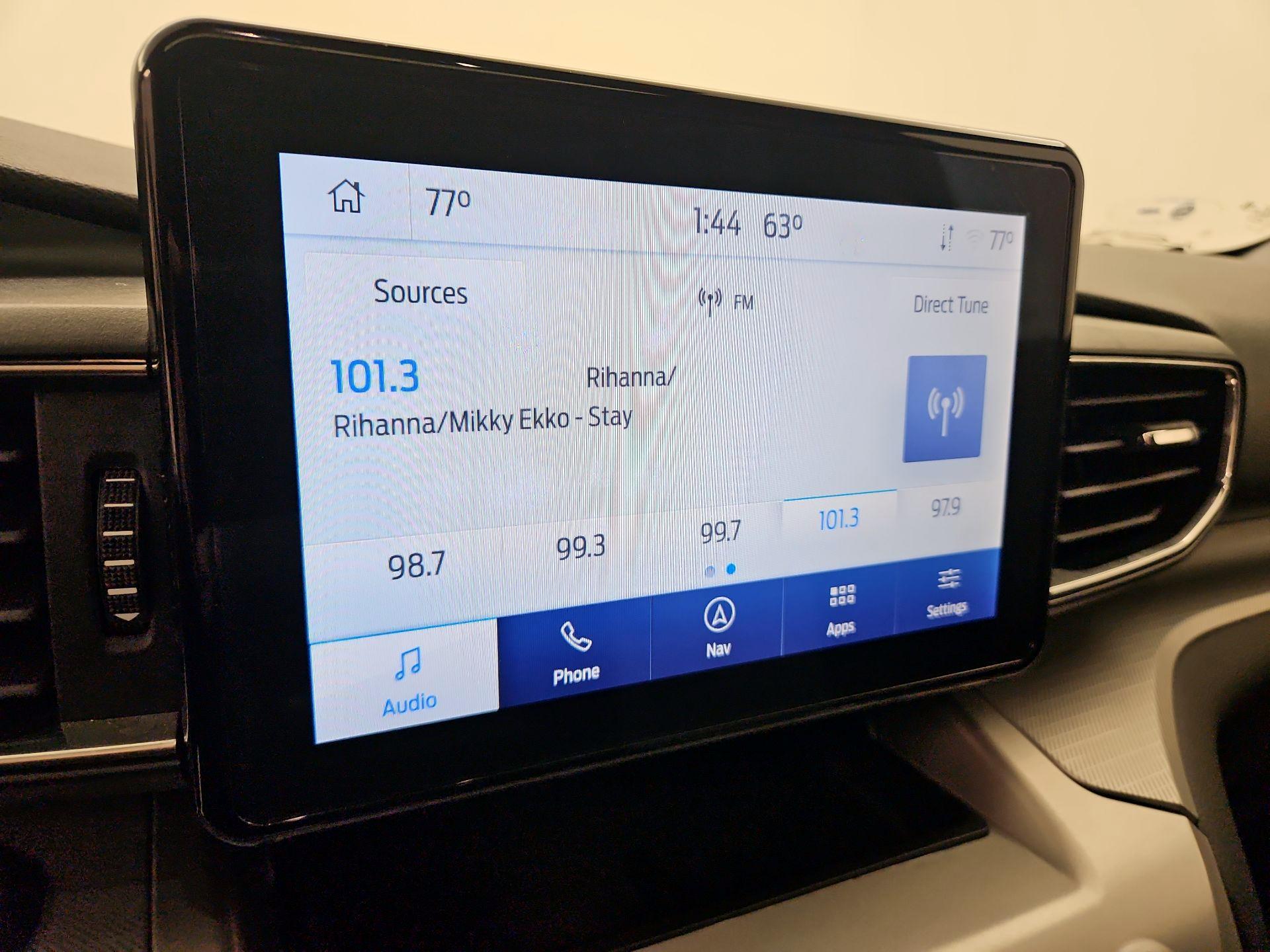 Thumbnail: 2022 Ford Explorer - 16