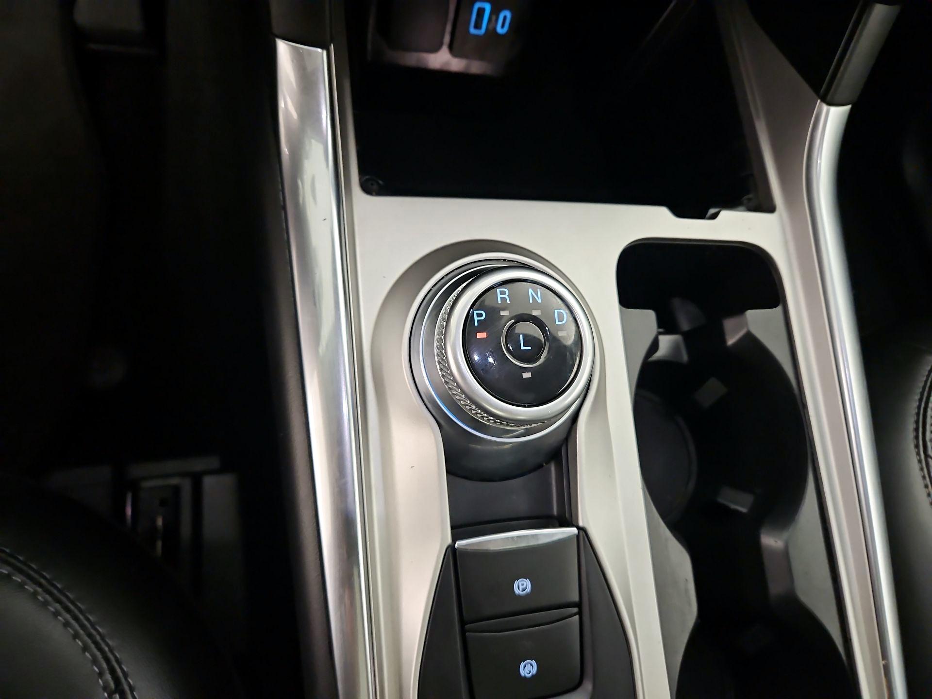 Thumbnail: 2022 Ford Explorer - 18