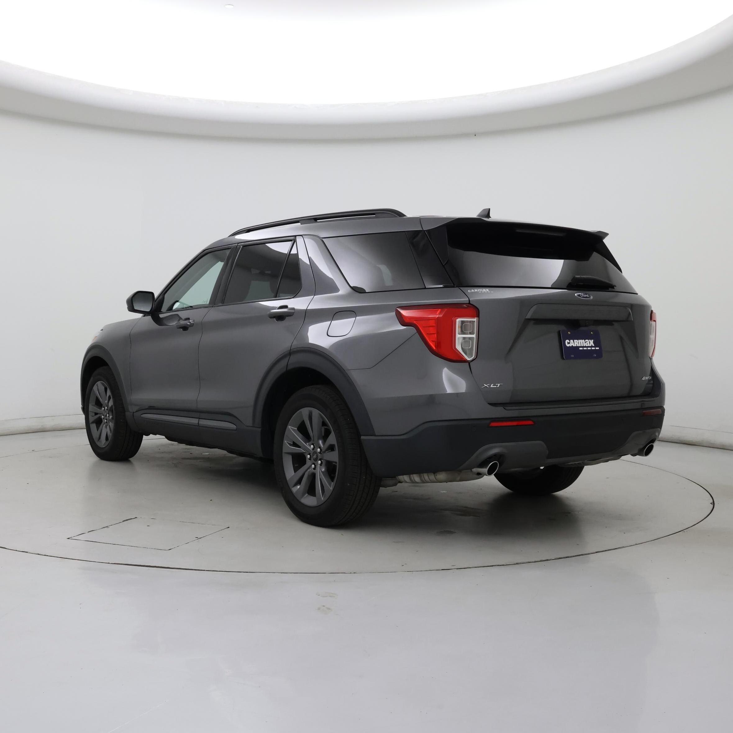 Thumbnail: 2022 Ford Explorer - 2