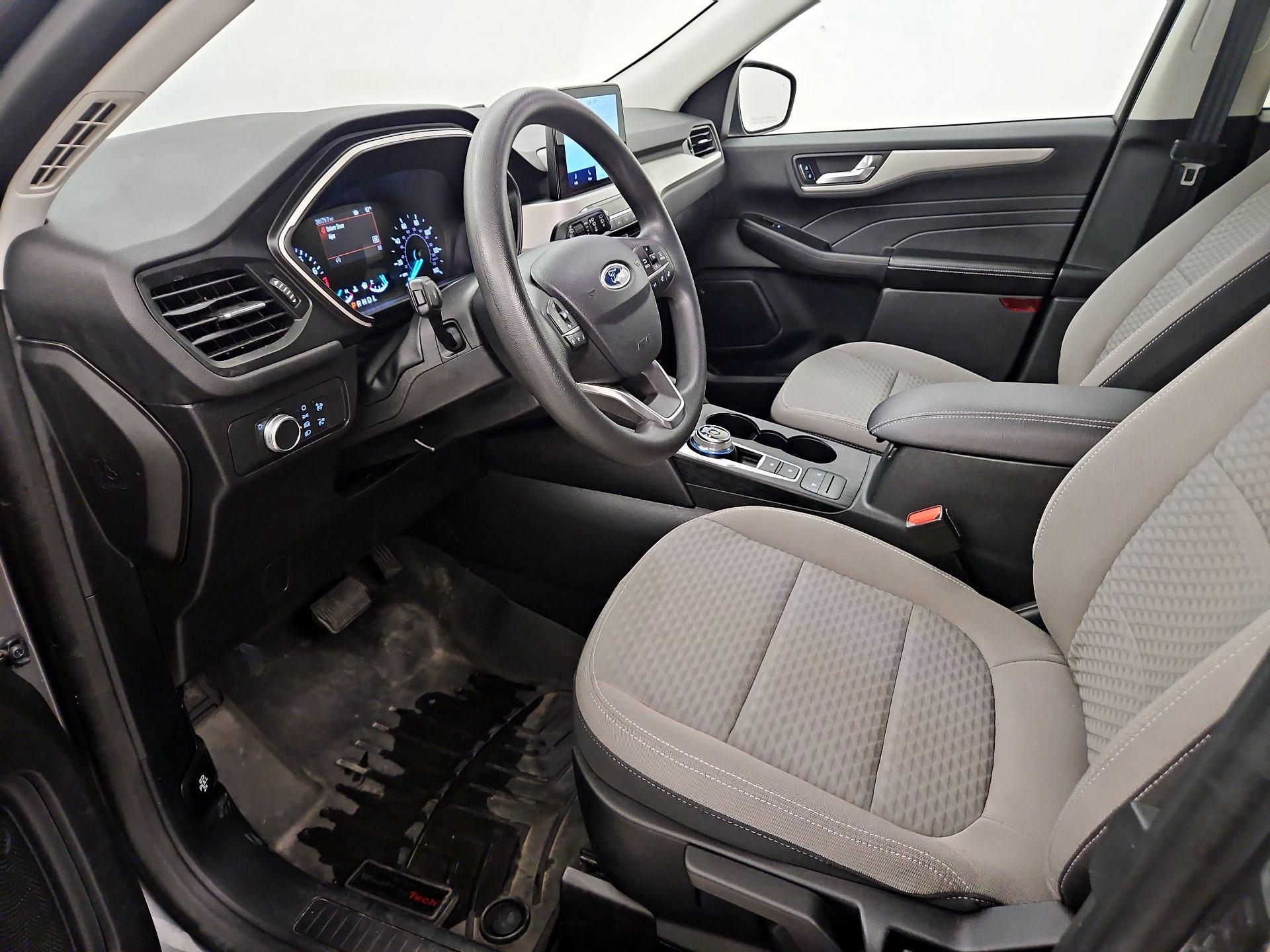 Thumbnail: 2021 Ford Escape - 11