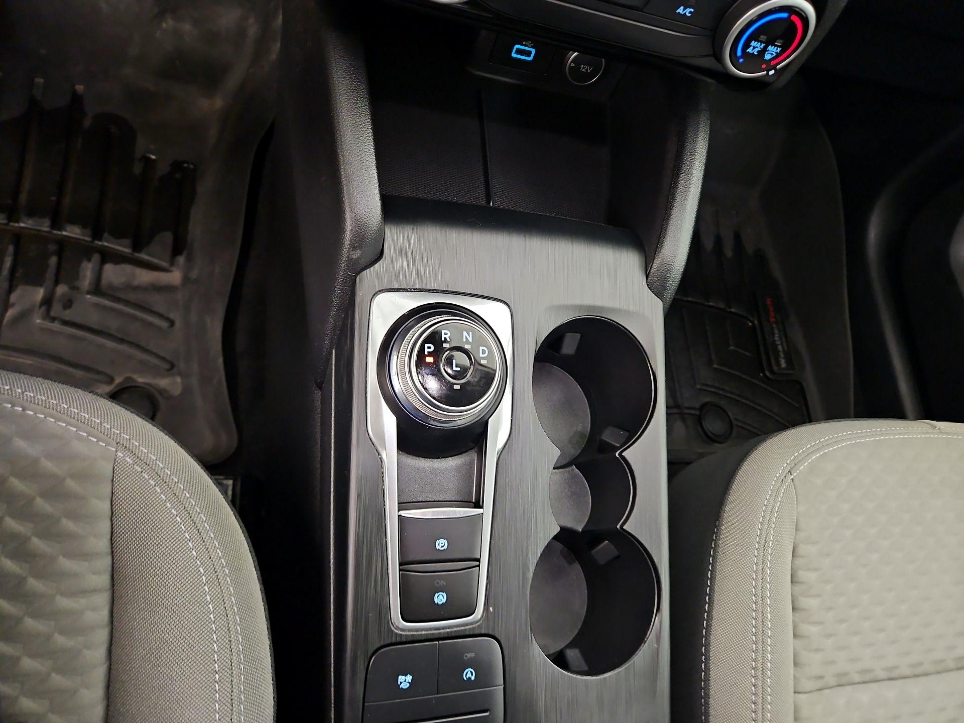 Thumbnail: 2021 Ford Escape - 17