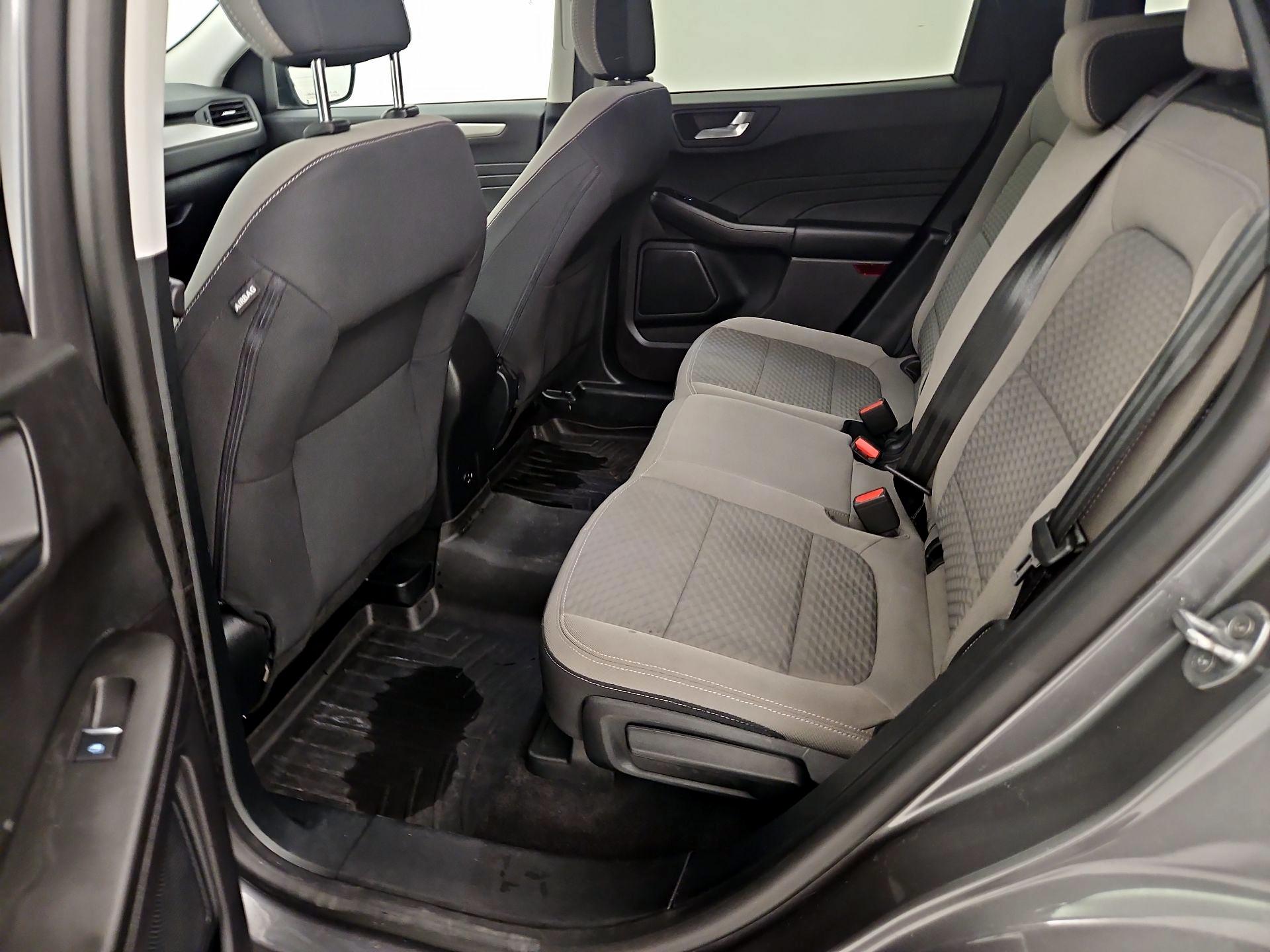 Thumbnail: 2021 Ford Escape - 19