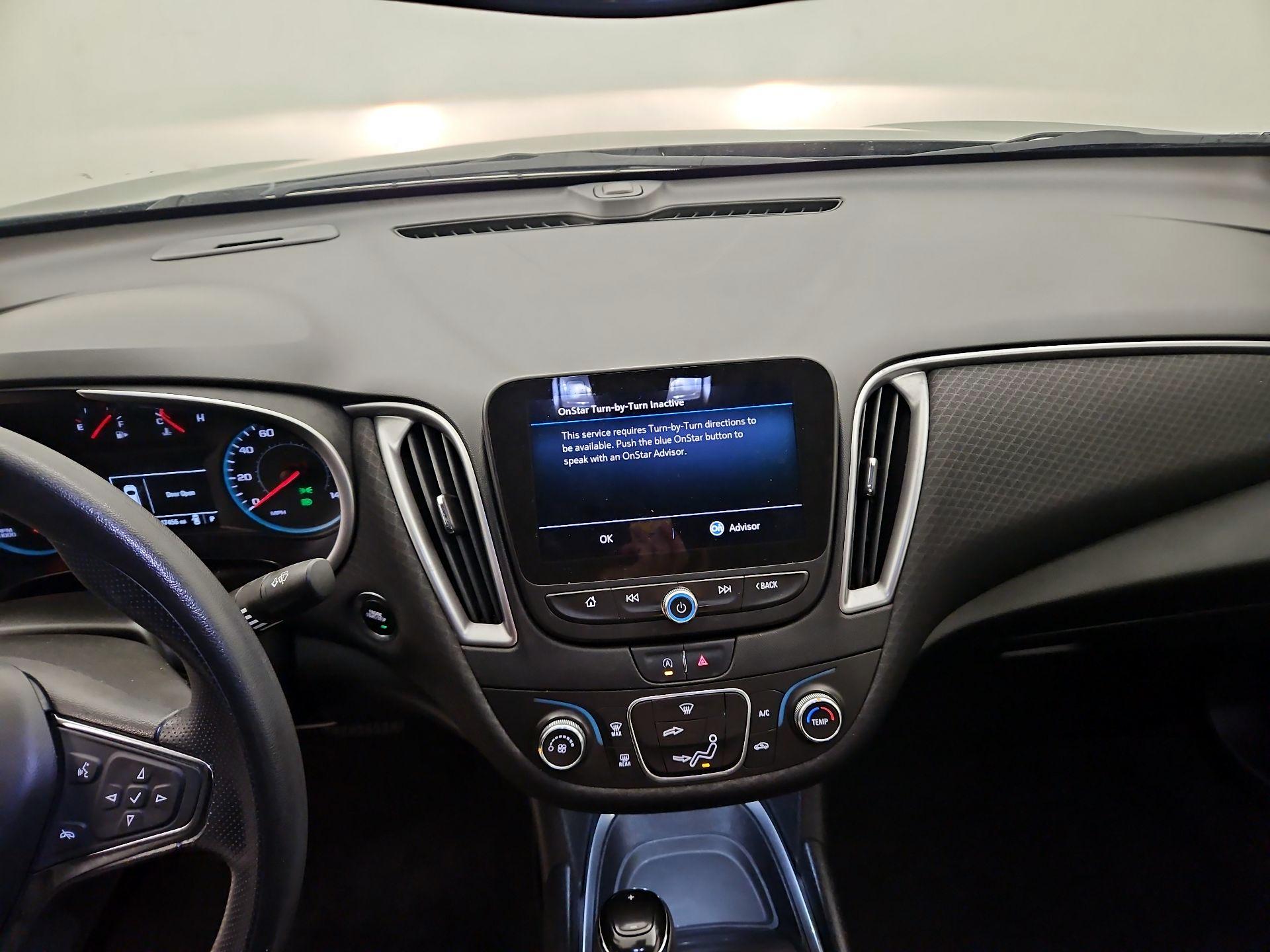 Thumbnail: 2020 Chevrolet Malibu - 9