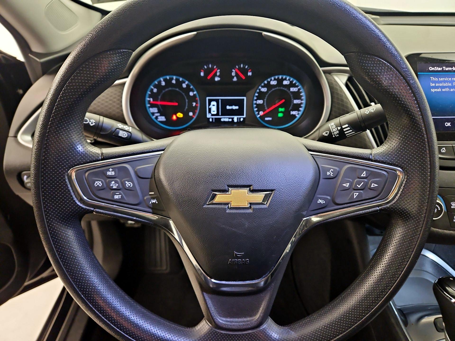 Thumbnail: 2020 Chevrolet Malibu - 10