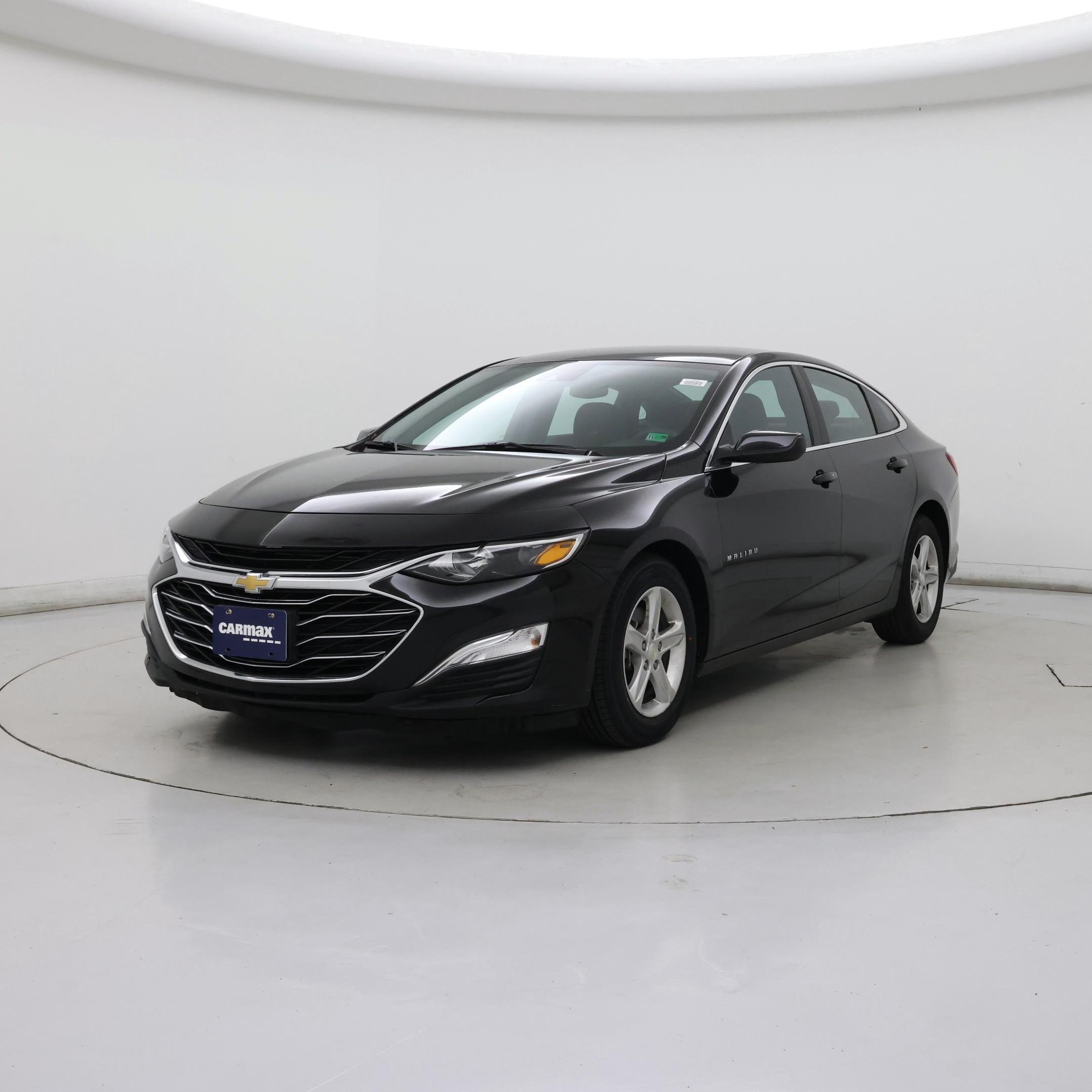 Thumbnail: 2020 Chevrolet Malibu - 4