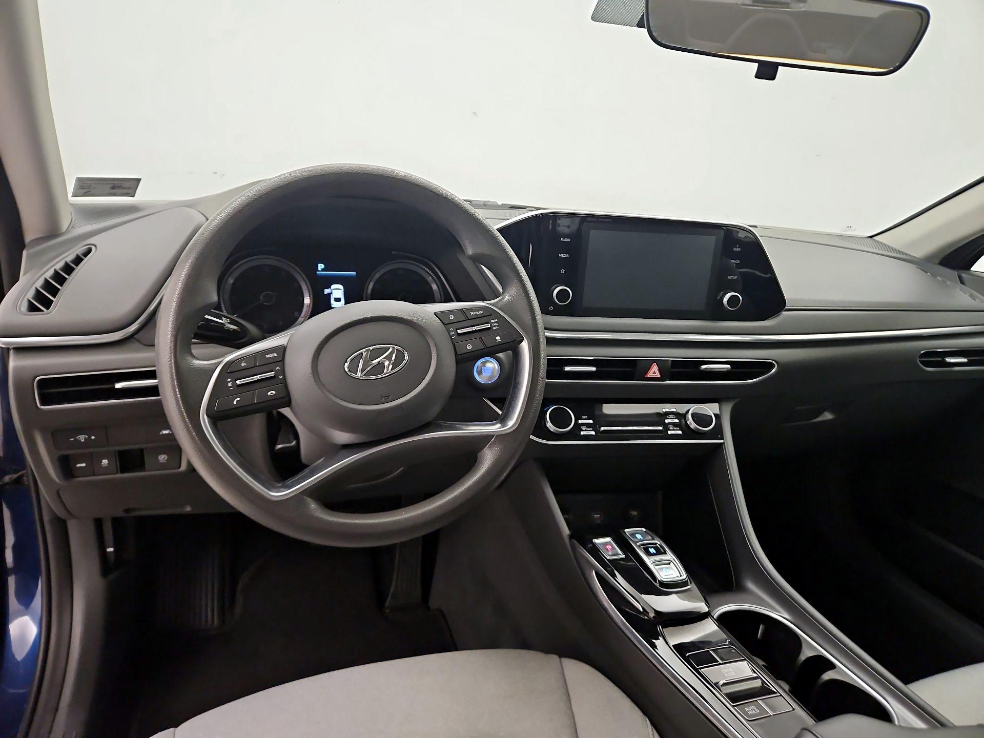 Thumbnail: 2020 Hyundai Sonata - 9
